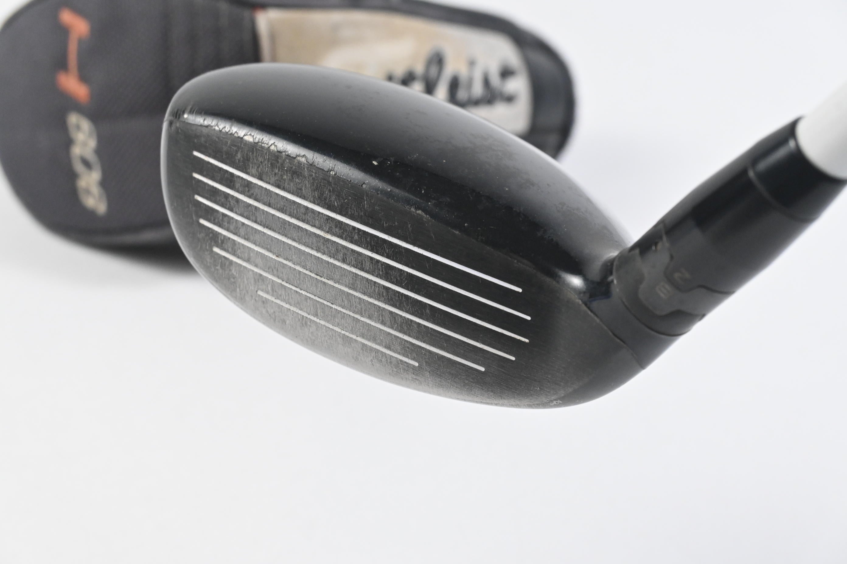 Titleist 915H #2 Hybrid / 18 Degree / Stiff Flex Aldila Rogue Black 85 Shaft