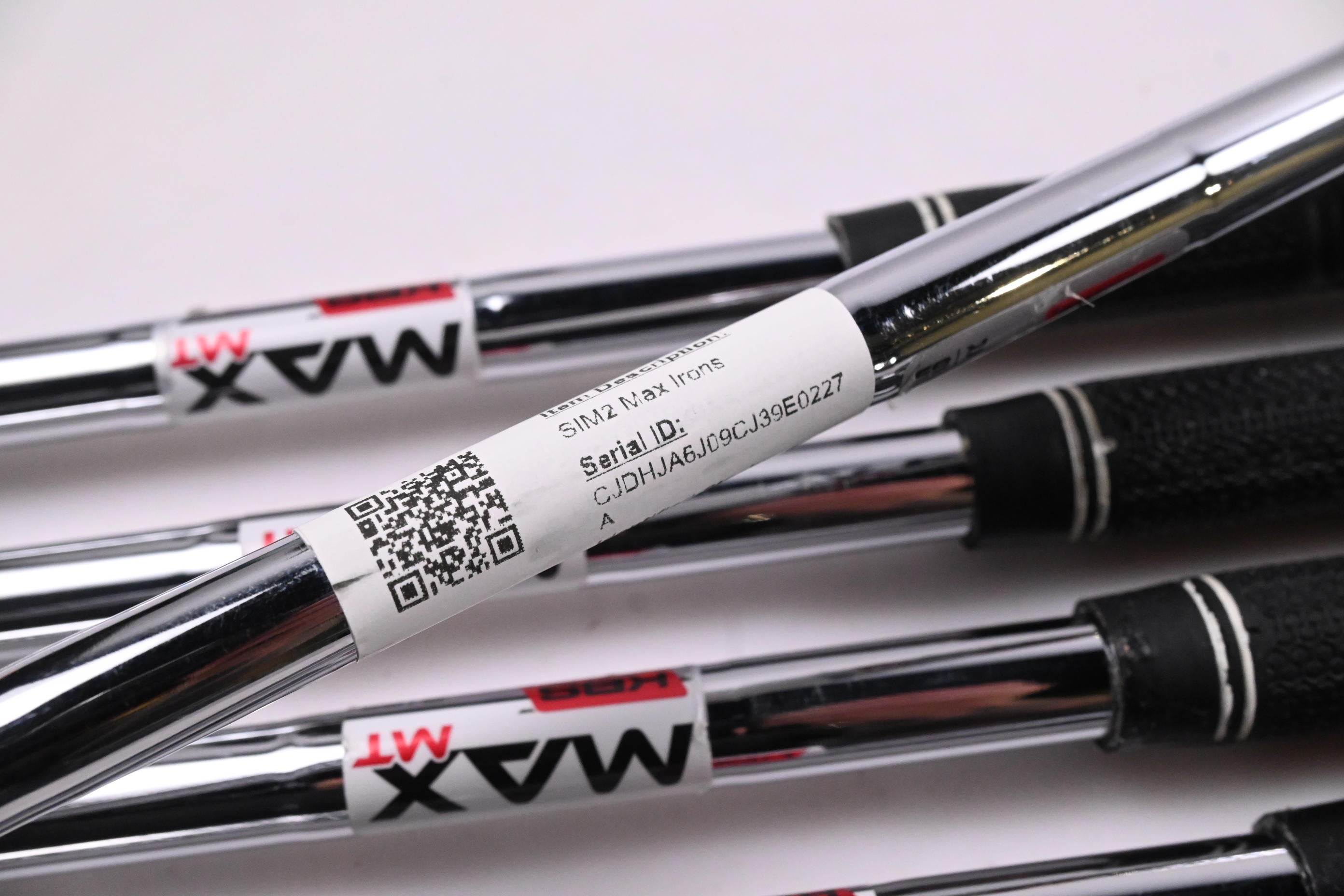 Taylormade SIM2 Max Irons / 5-PW / Regular Flex KBS MAX MT 85 Shafts