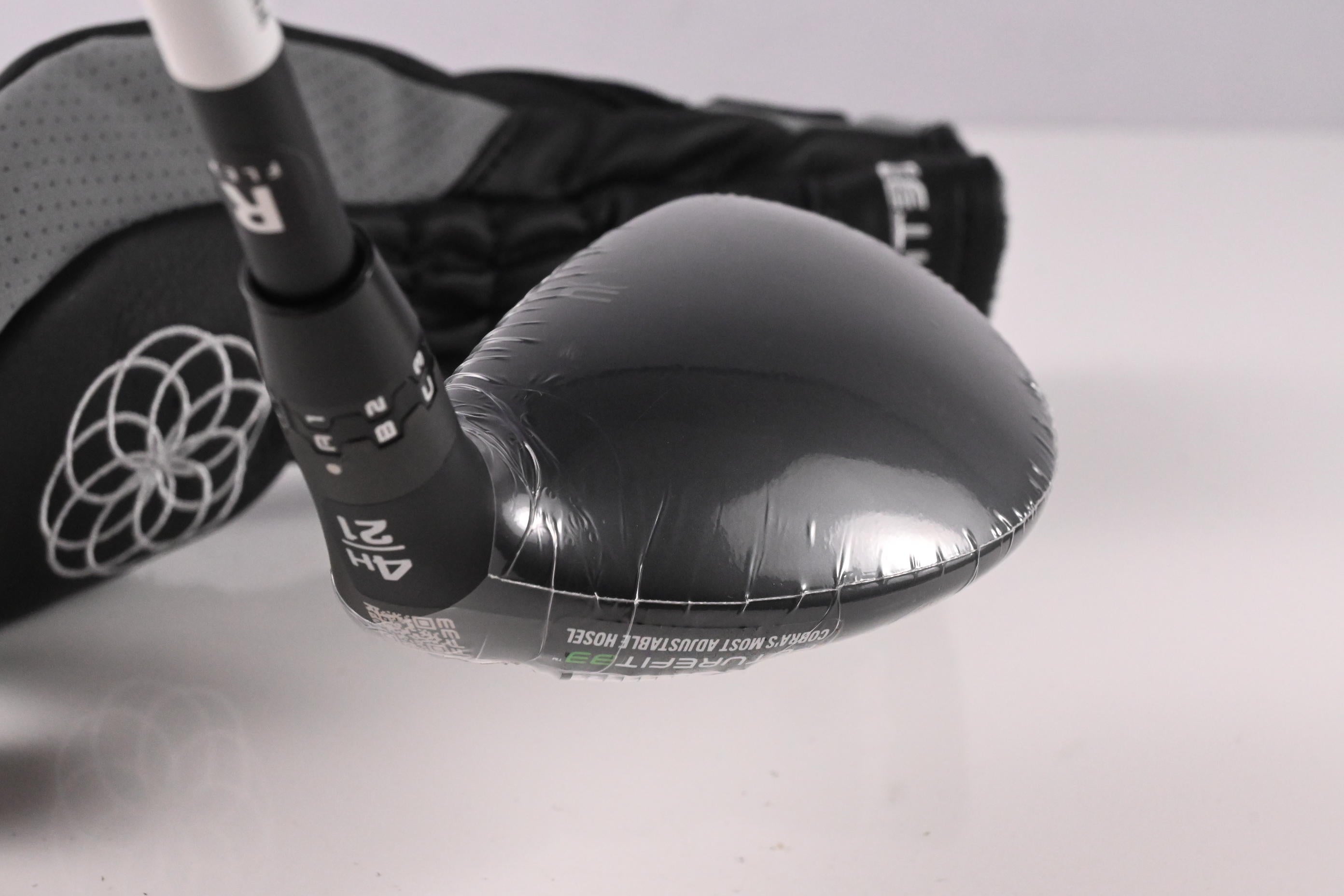 Cobra OPTM #4 Hybrid / 21 Degree / Regular Flex KBS PG 75 Shaft