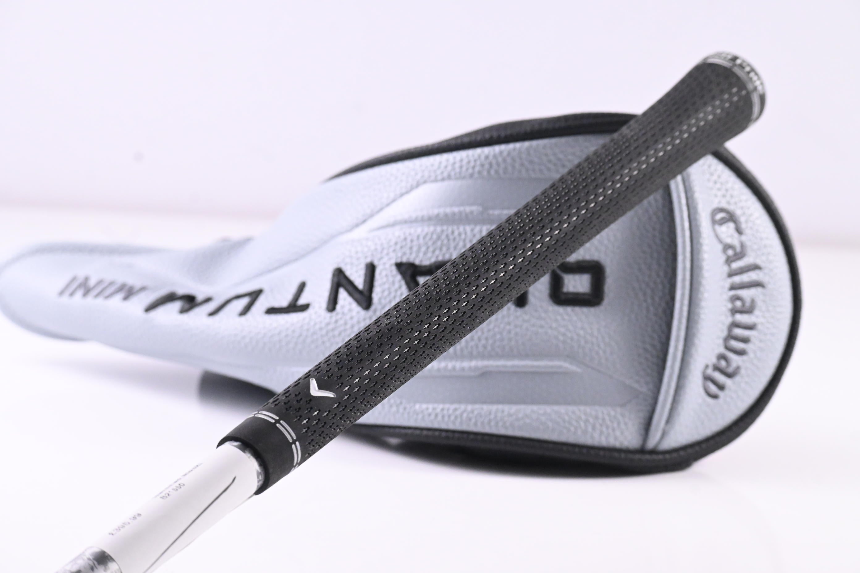 Callaway Quantum Mini Driver / 13.5 Degree / Regular Flex Denali Frost Silver 50
