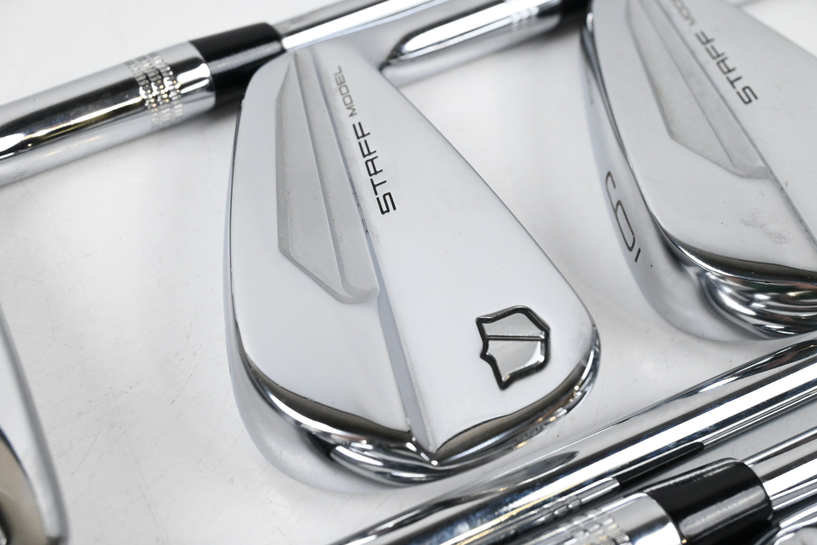 Wilson Staff Model Blade 2024 Irons / 4-PW / Stiff Flex KBS Tour Lite Shafts