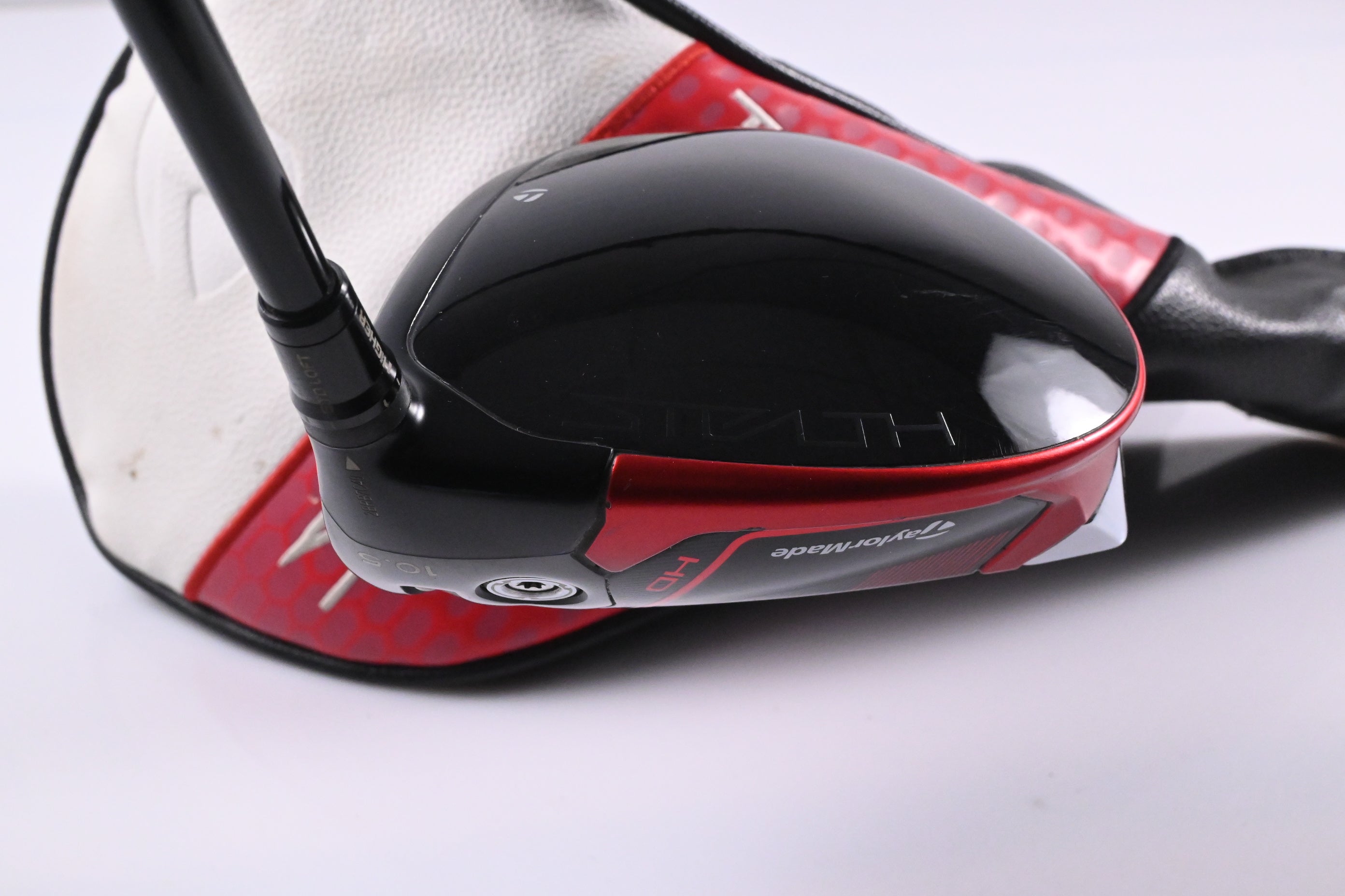 Taylormade Stealth 2 HD Driver / 10.5 Degree / Stiff Flex Fujikura Ventus TR Red