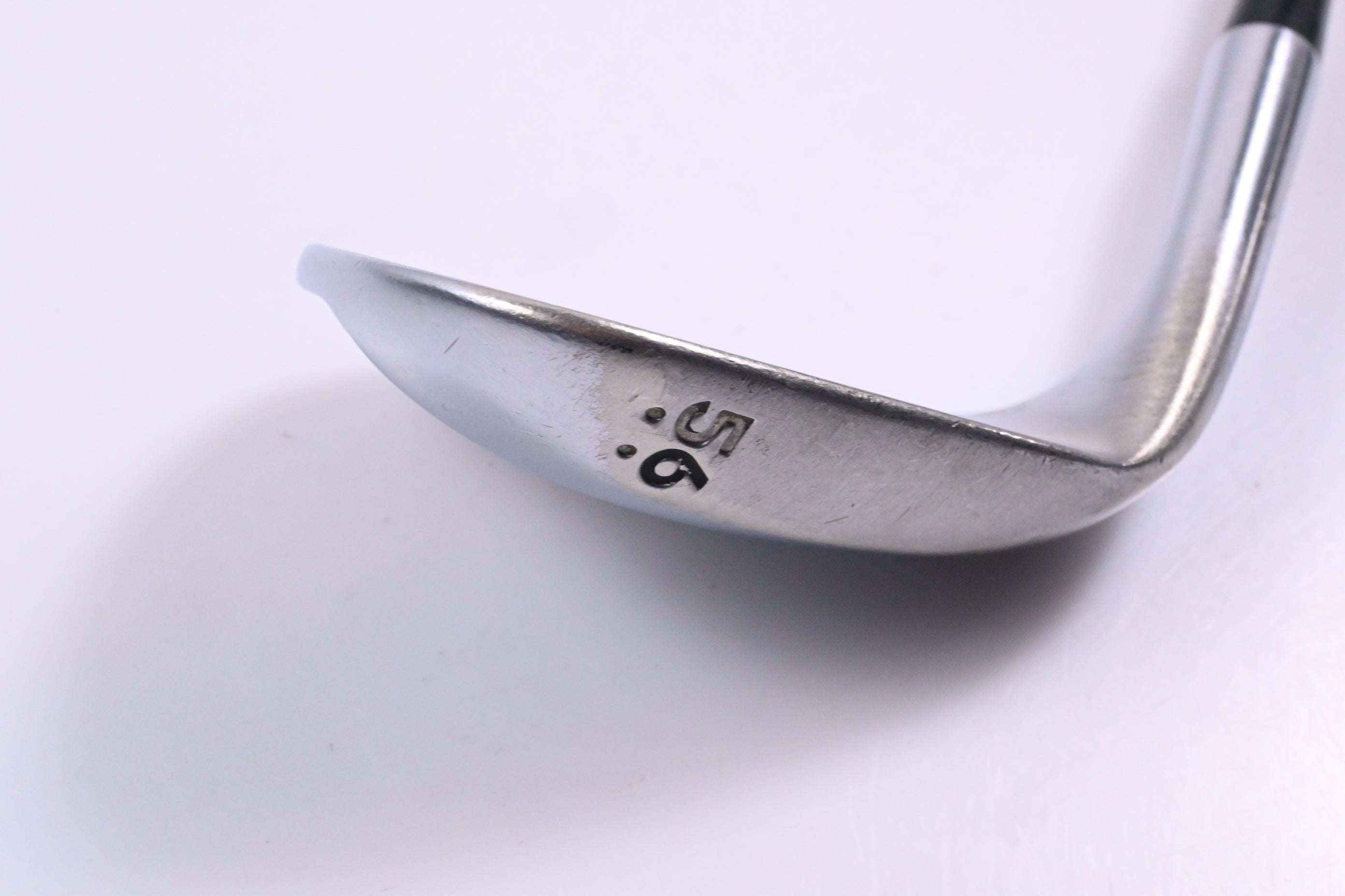 Cleveland 588 RTX Sand Wedge / 56 Degree / Stiff Flex Accra iS7 Shaft