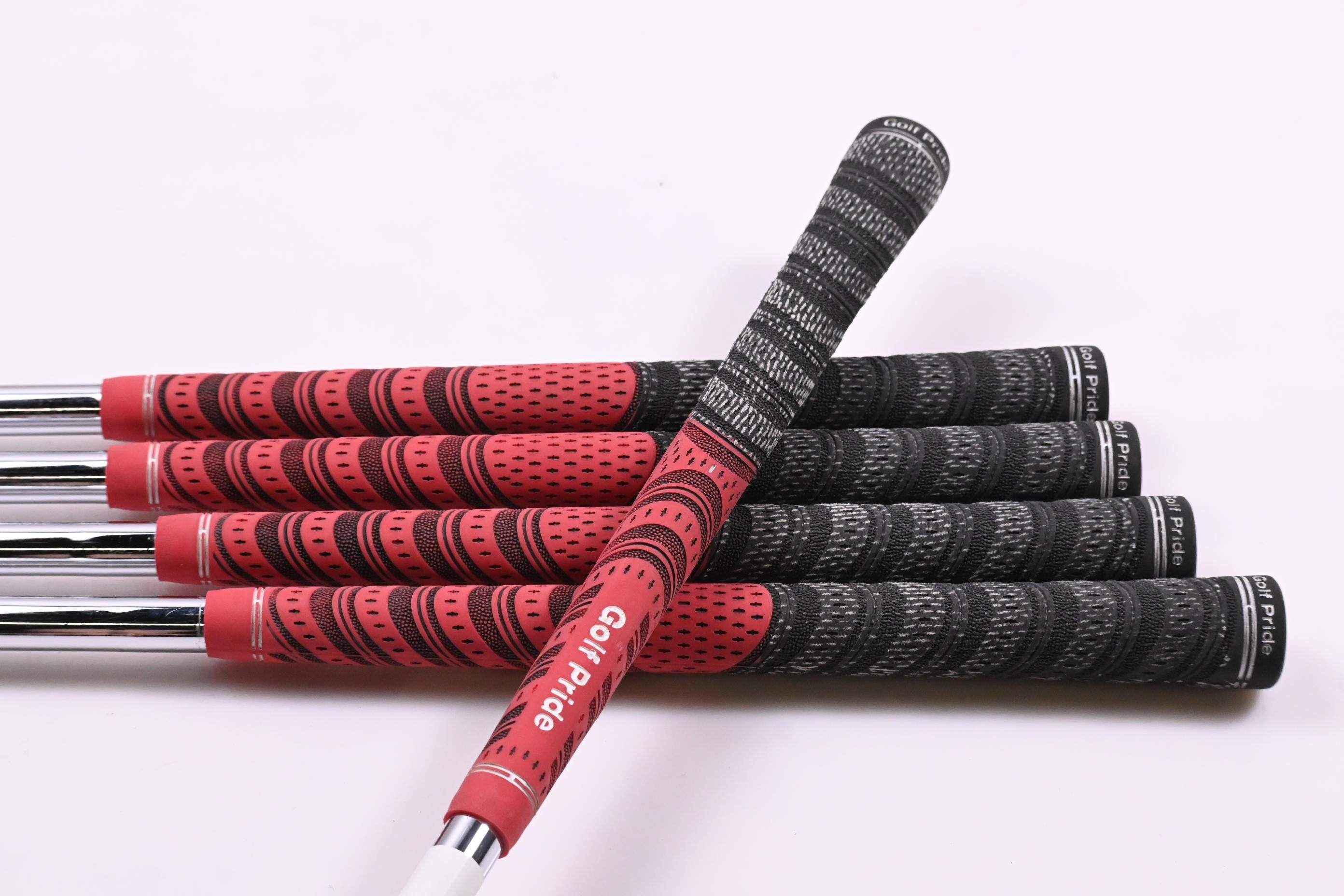 Ping i230 Irons / 7-PW+GW / Red Dot / X-Flex KBS $-Taper 130 Shafts