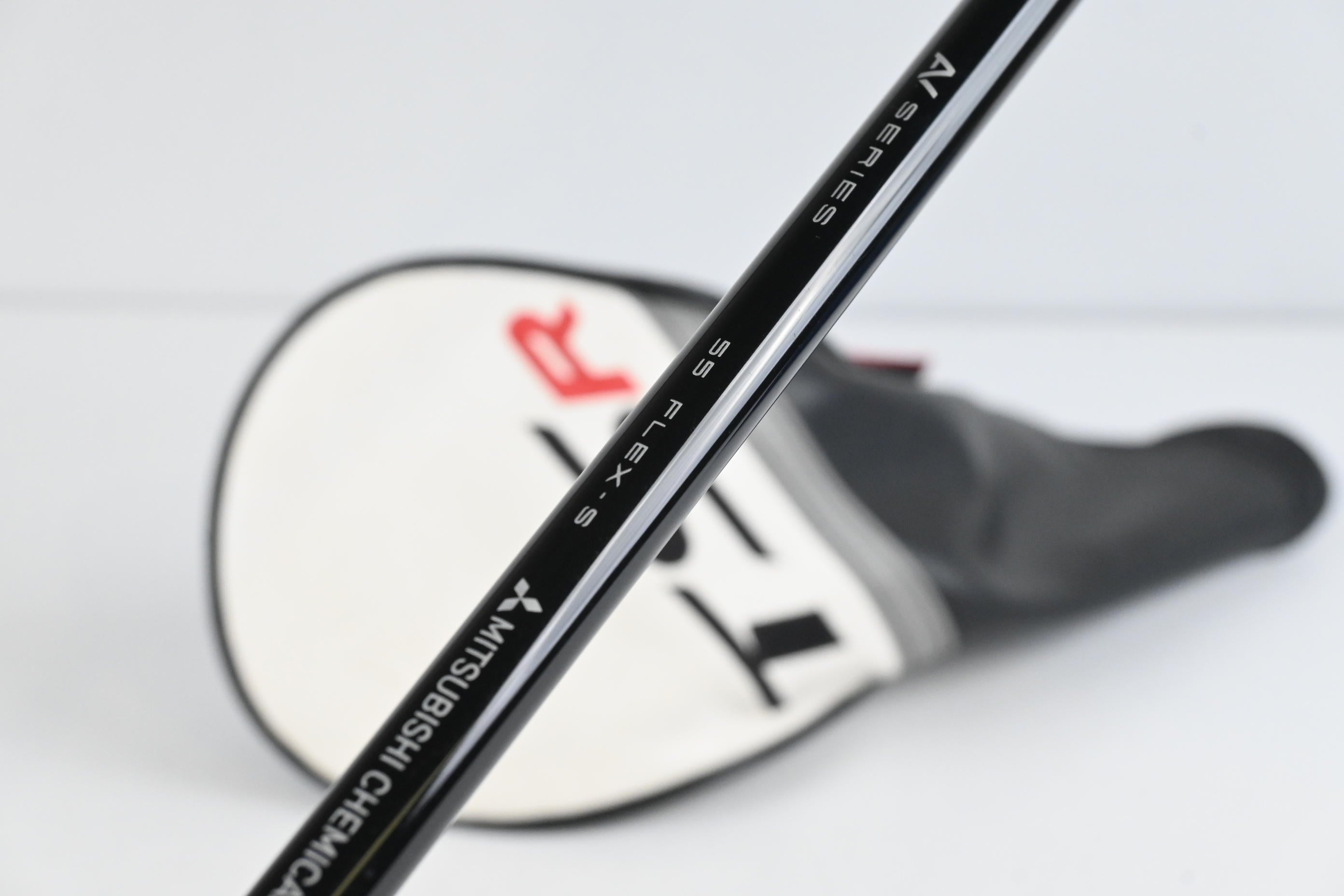 Titleist TSR2 Driver / 9 Degree / Stiff Flex Tensei AV Blue 55 Shaft