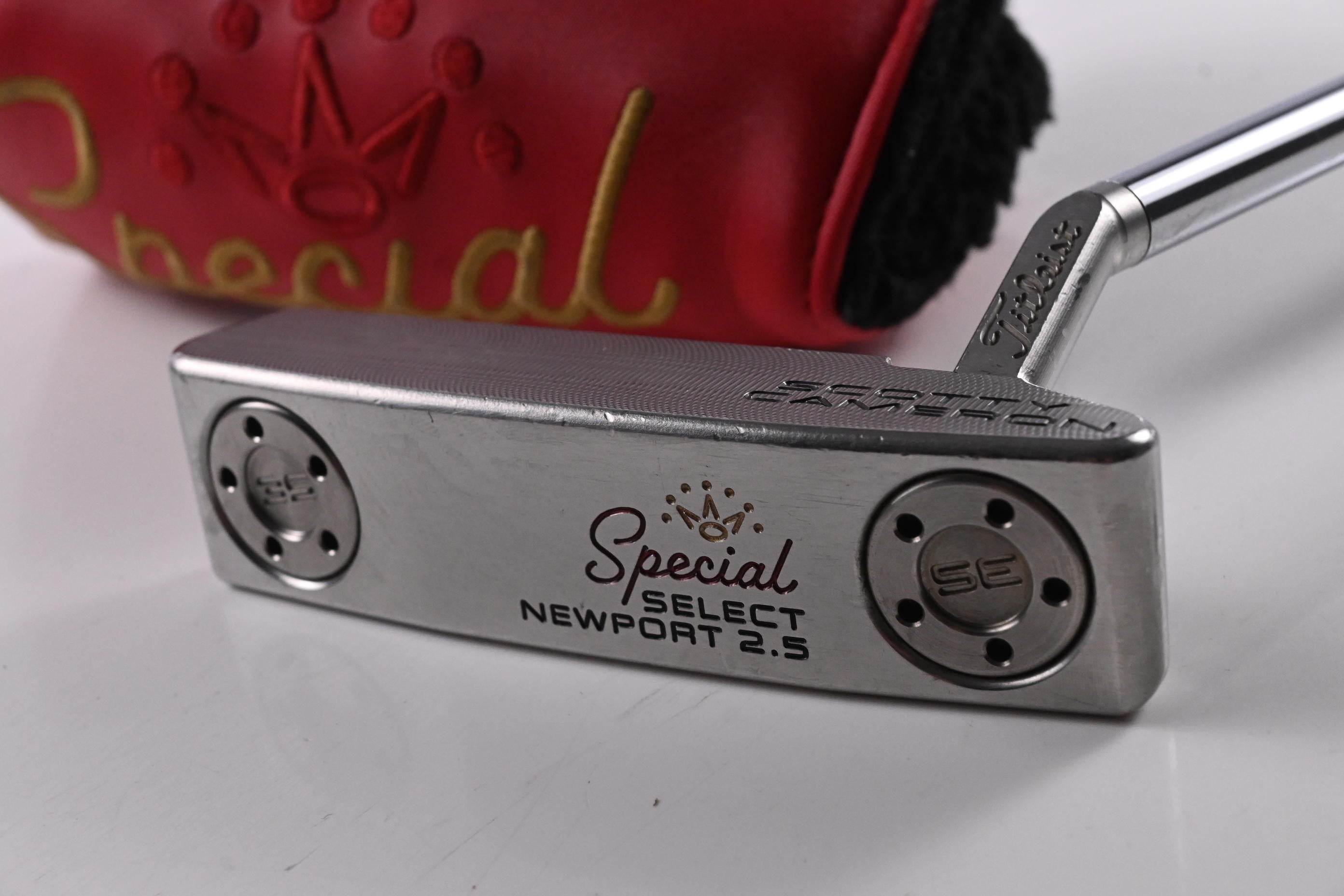 Scotty Cameron Special Select Newport 2.5 Putter / 34 Inch