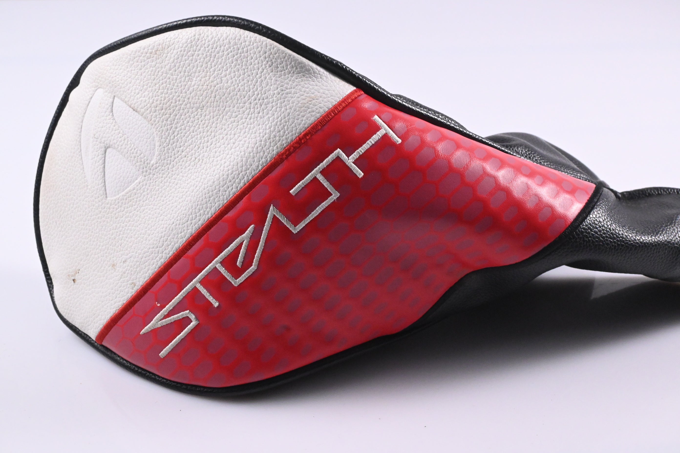 Taylormade Stealth 2 HD Driver / 10.5 Degree / Stiff Flex Fujikura Ventus TR Red