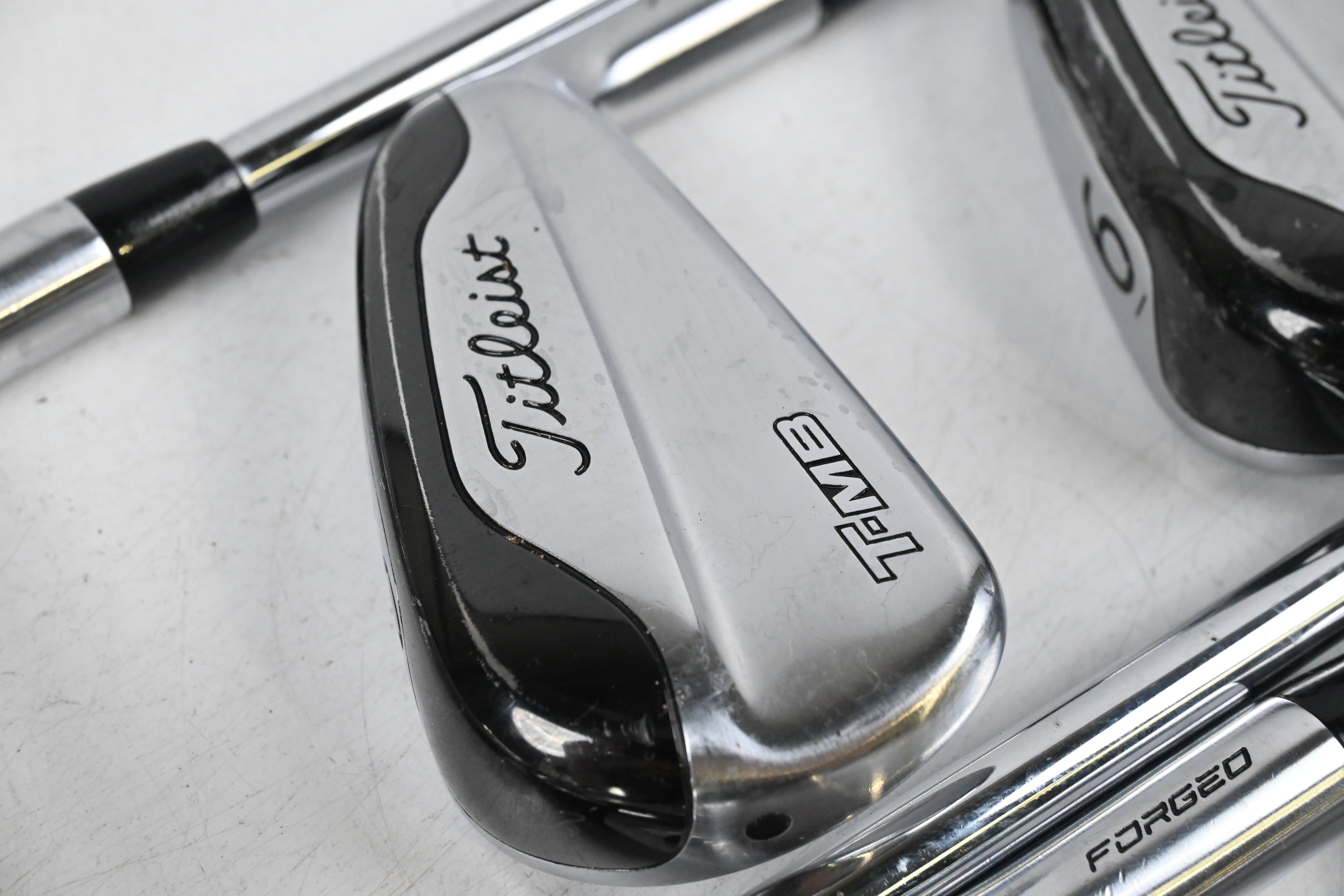 Titleist T100 2019/T-MB 718 Combo Irons / 4-9i / Regular Flex AMT Black R300