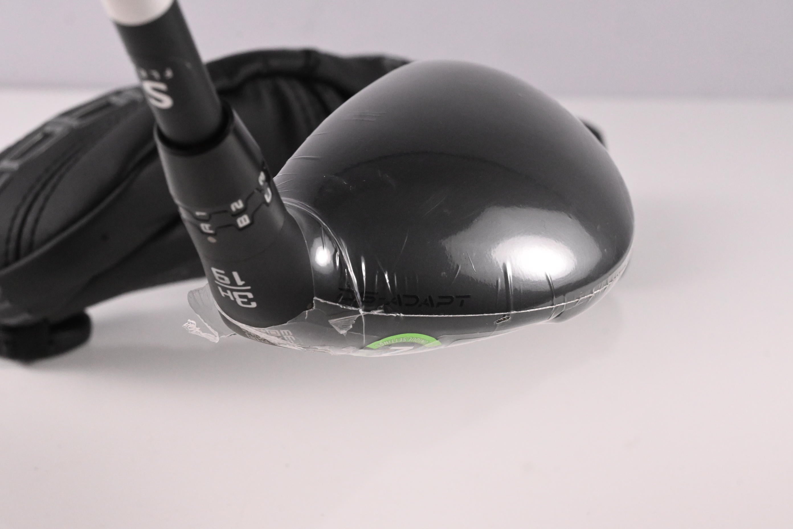 Cobra Darkspeed #4 Hybrid / 21 Degree / Regular Flex KBS PGI 75 Shaft
