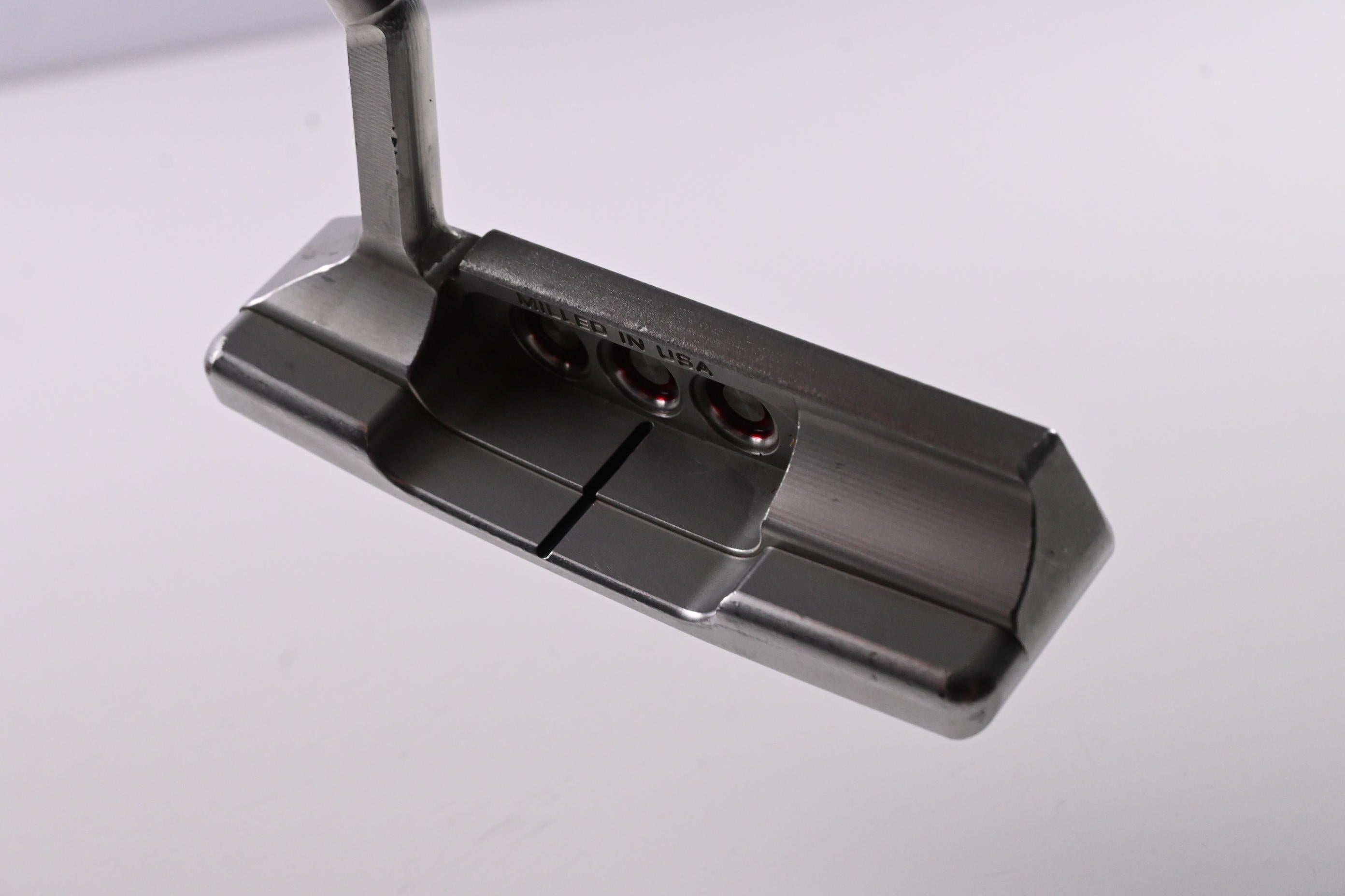 Scotty Cameron Special Select Newport 2.5 Putter / 34 Inch