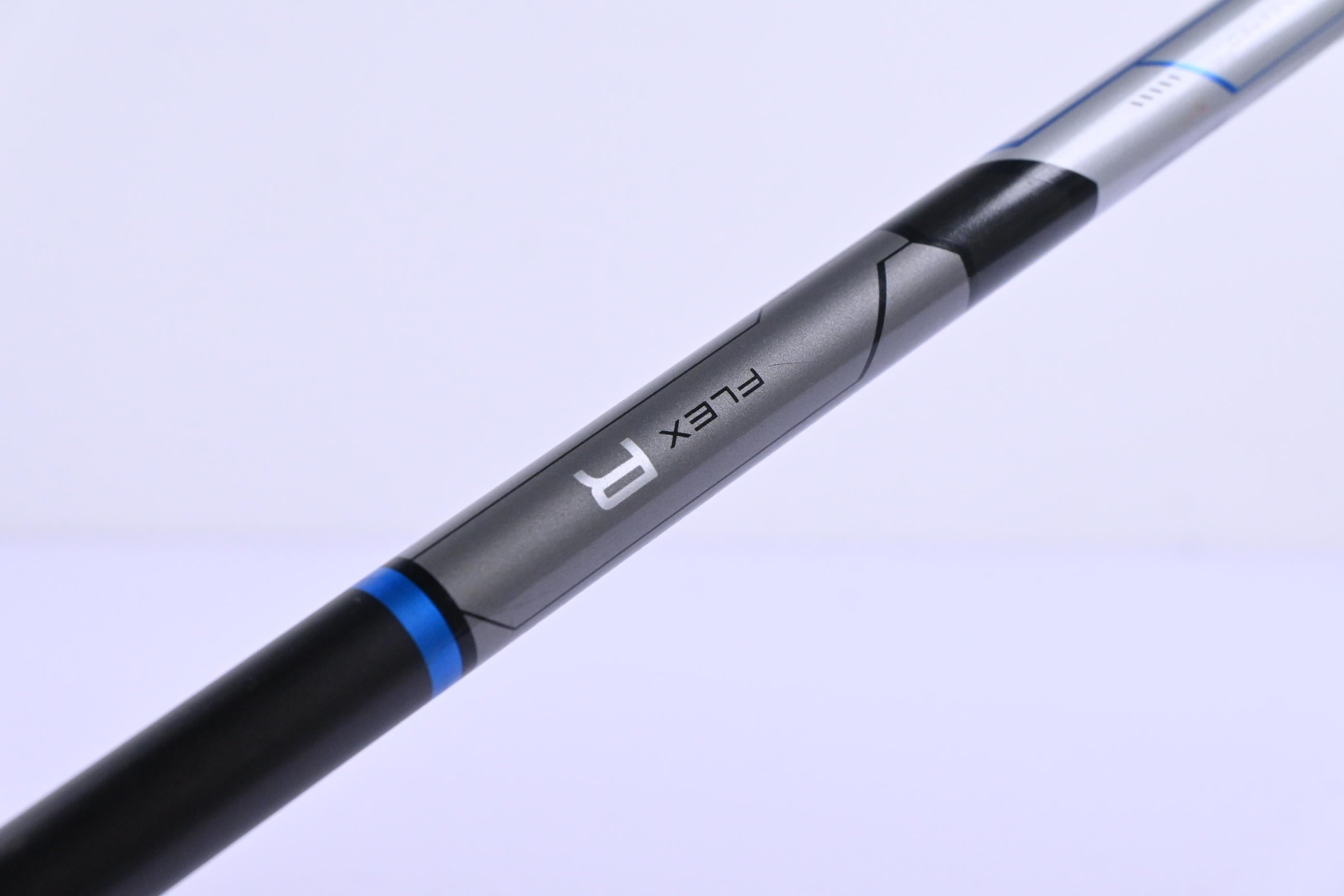 Taylormade SLDR #3 Wood / 15 Degree / Regular Flex Fujikura Speeder 65