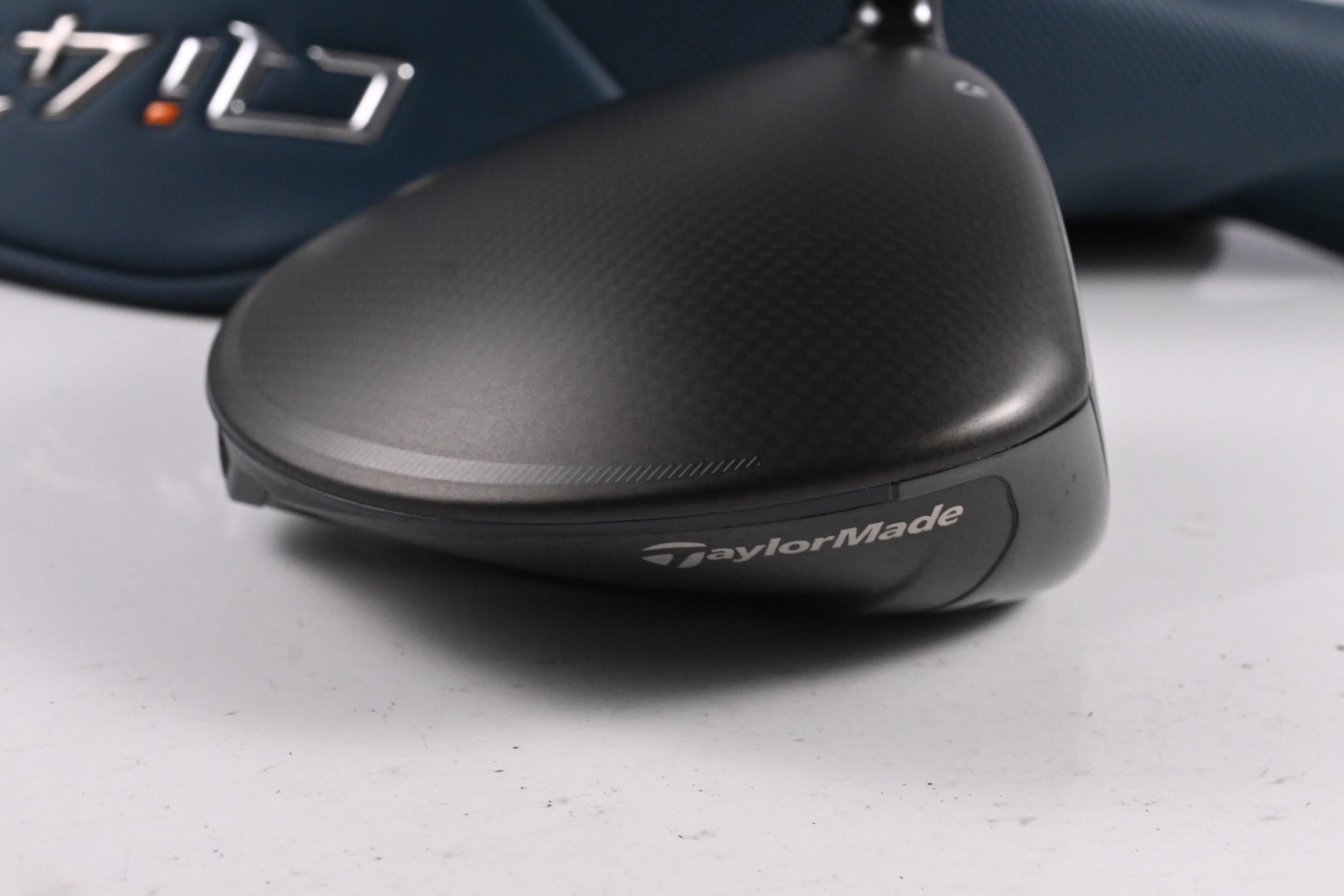 Taylormade Qi4D Driver / 10.5 Degree / Stiff Flex Evenflow Riptide CB 60
