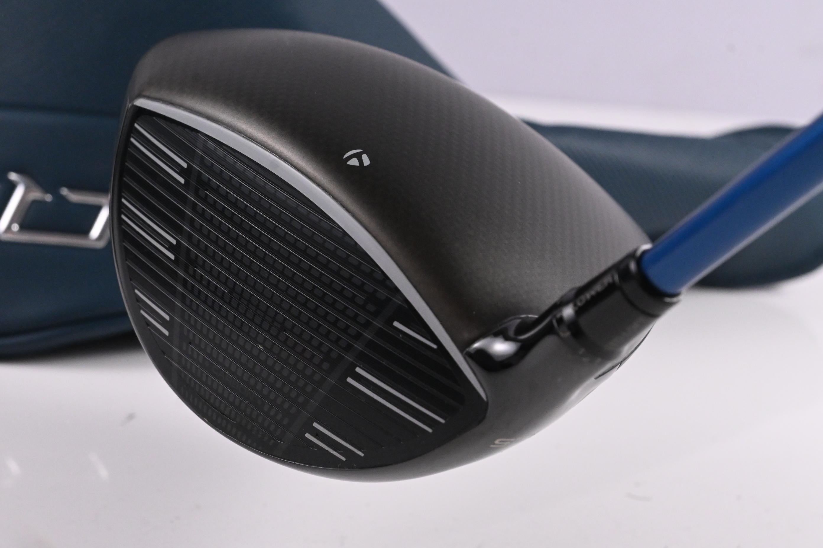 Taylormade Qi4D Driver / 10.5 Degree / Stiff Flex Evenflow Riptide CB 60