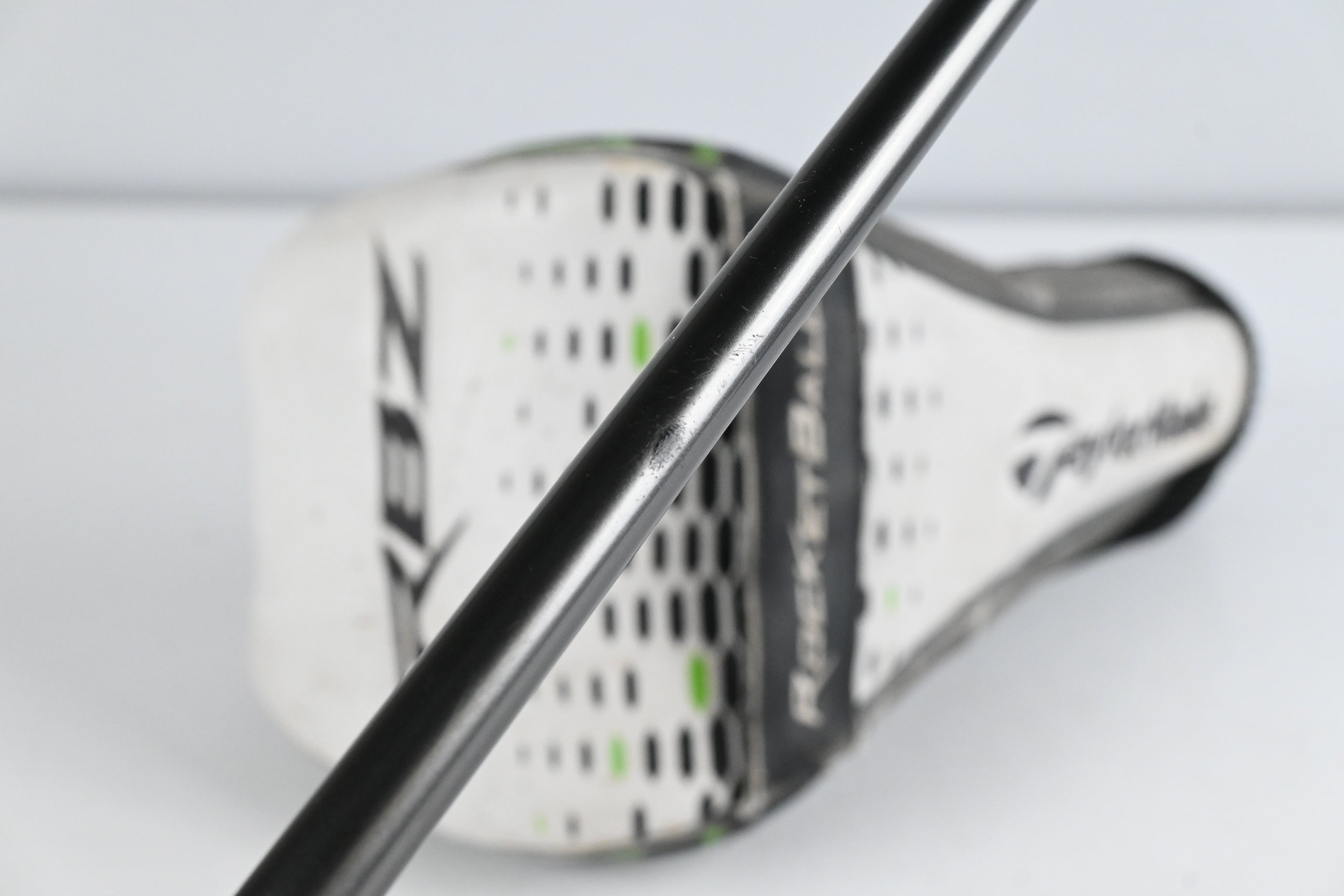 Taylormade RBZ Driver / 9.5 Degree / Regular Matrix Ozik Xcon-5 Shaft