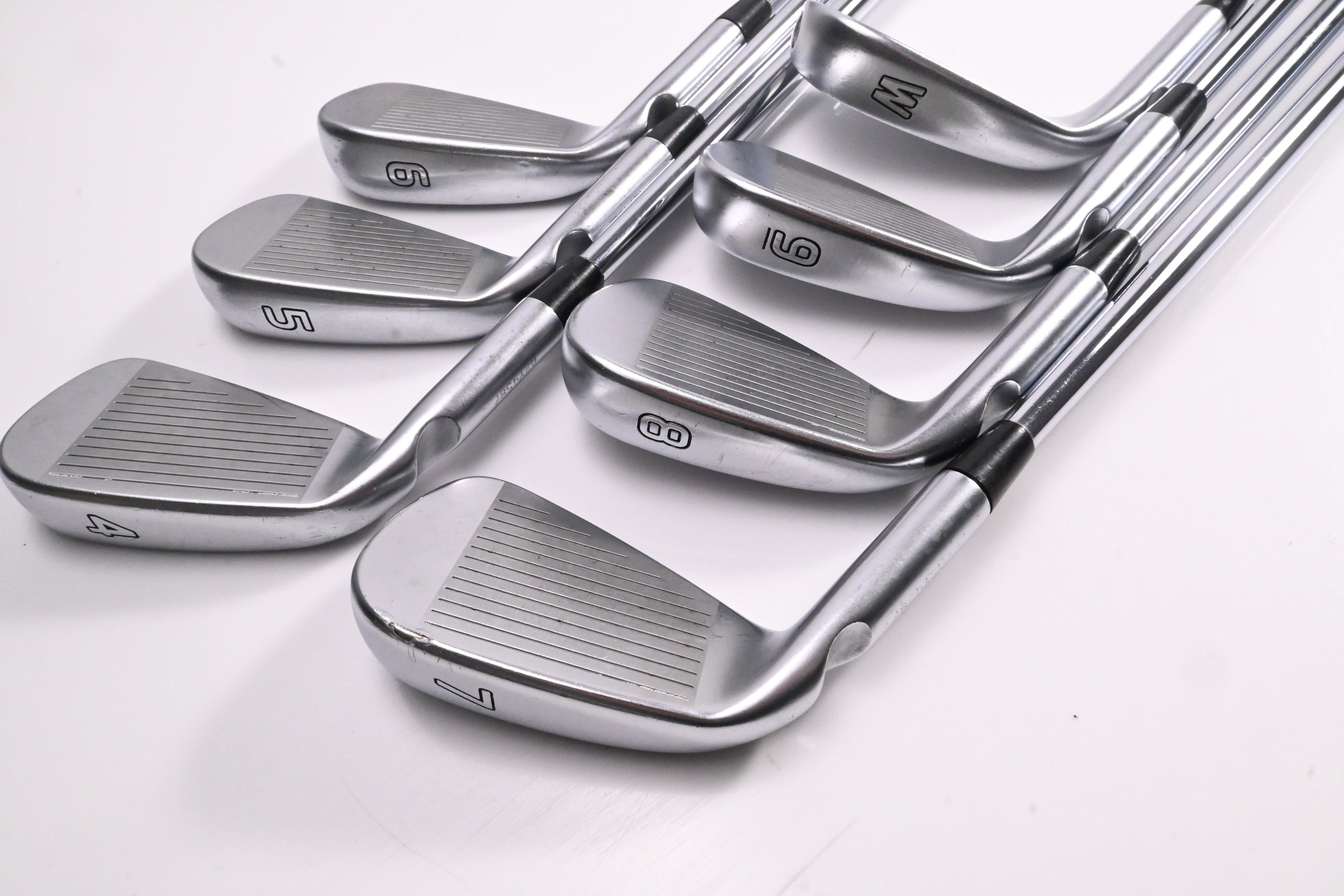 Ping i500 Irons / 4-PW / Blue Dot / Regular Flex Dynamic Gold 105 R300 Shafts