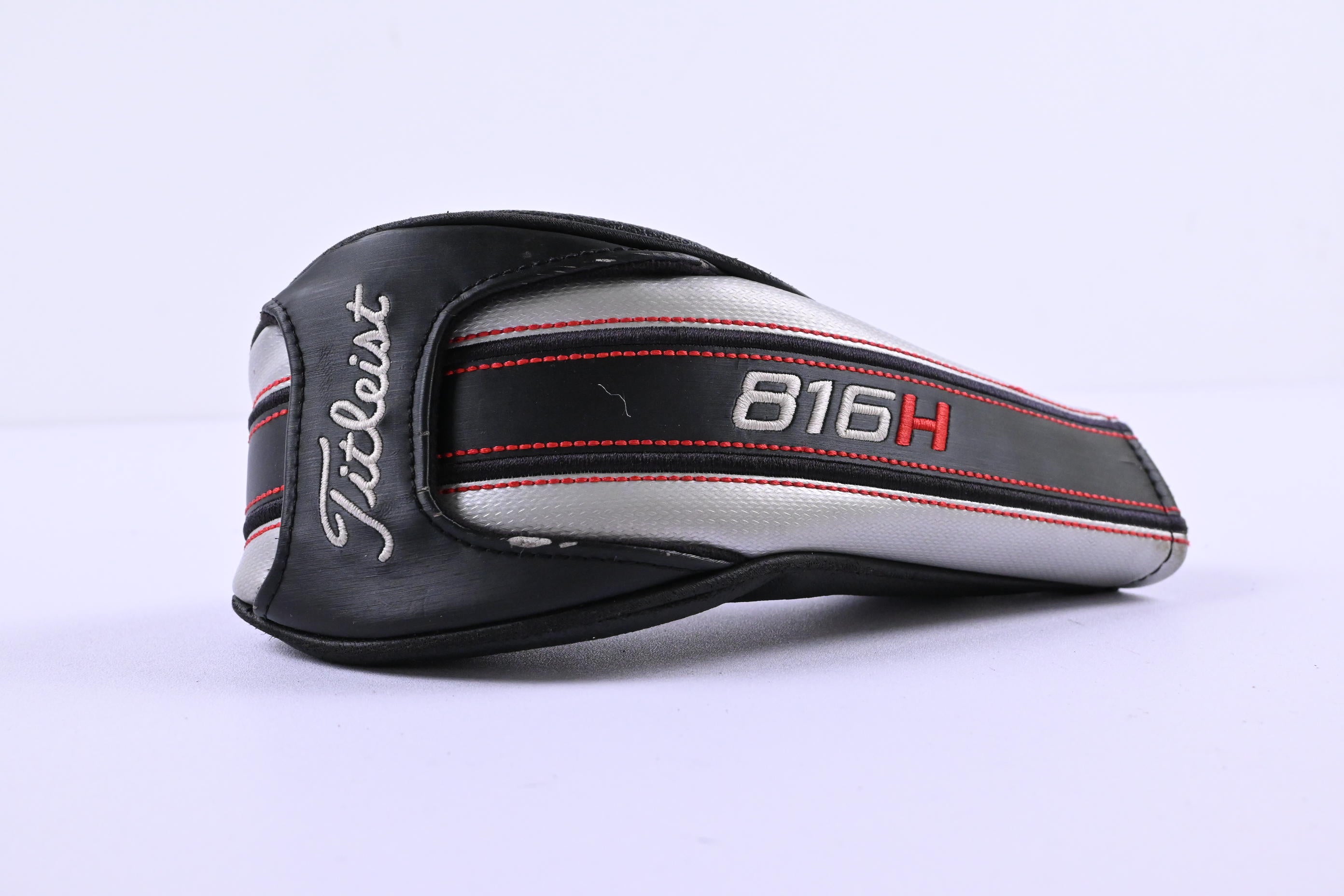 Titleist 816 H2 #3 Hybrid / 21 Degree / Stiff Flex Aldila Rogue Black 85 Shaft