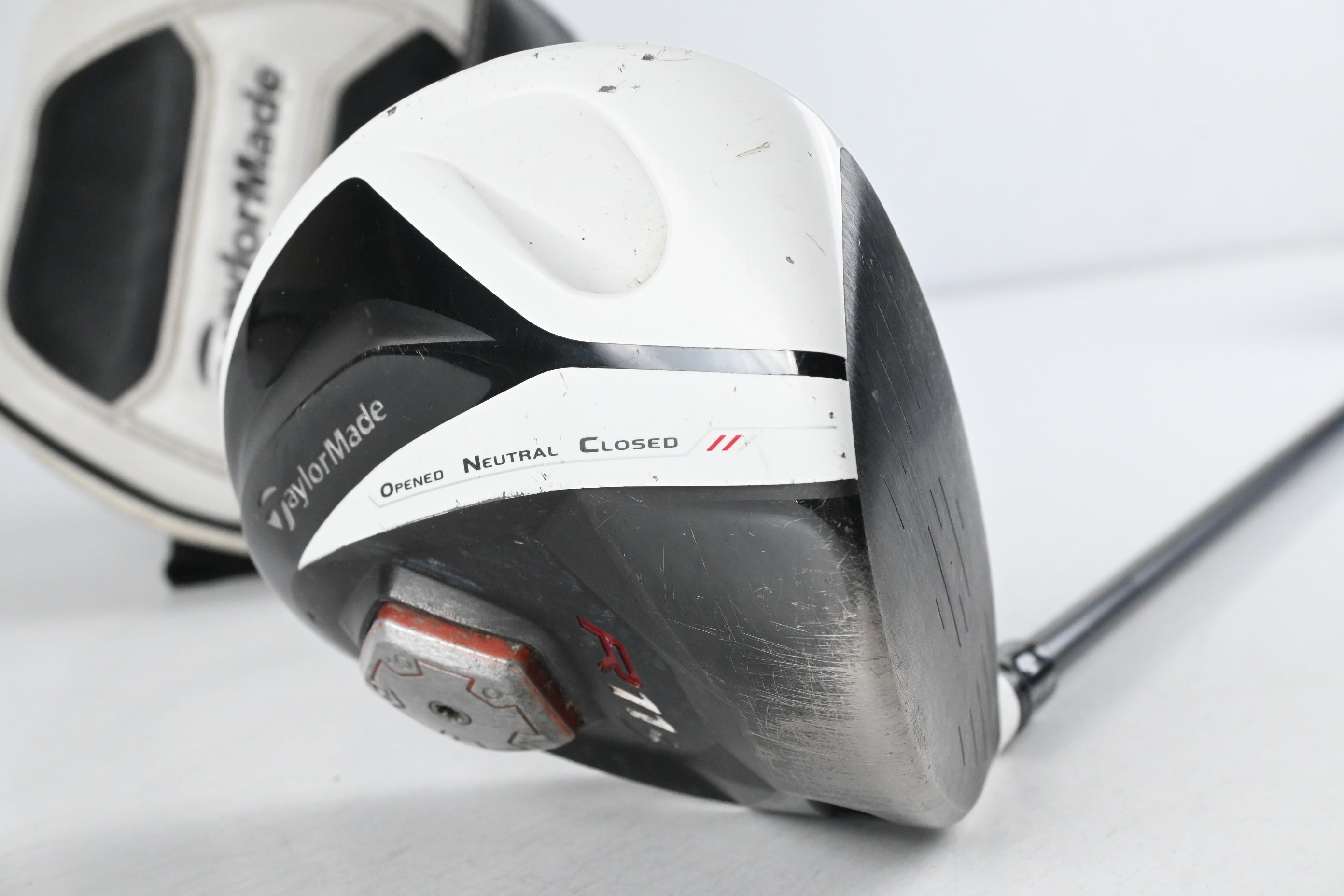 Taylormade R11S Driver / 9 Degree / Regular Flex Aldila RIP Phenom 60 Shaft
