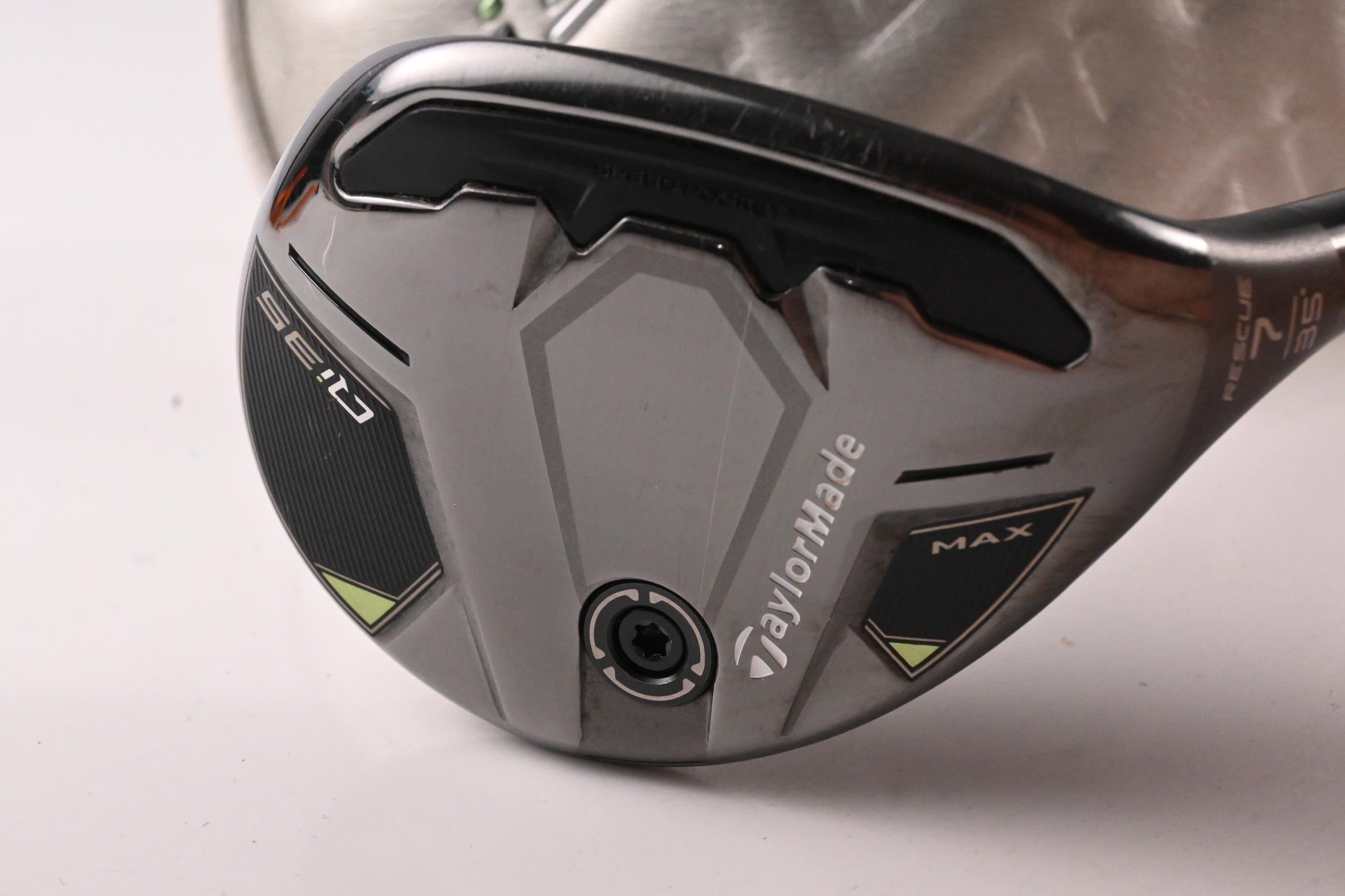 Ladies Taylormade Qi35 Max Lite #7 Hybrid / 35 Degree / Ladies Flex Speeder NX