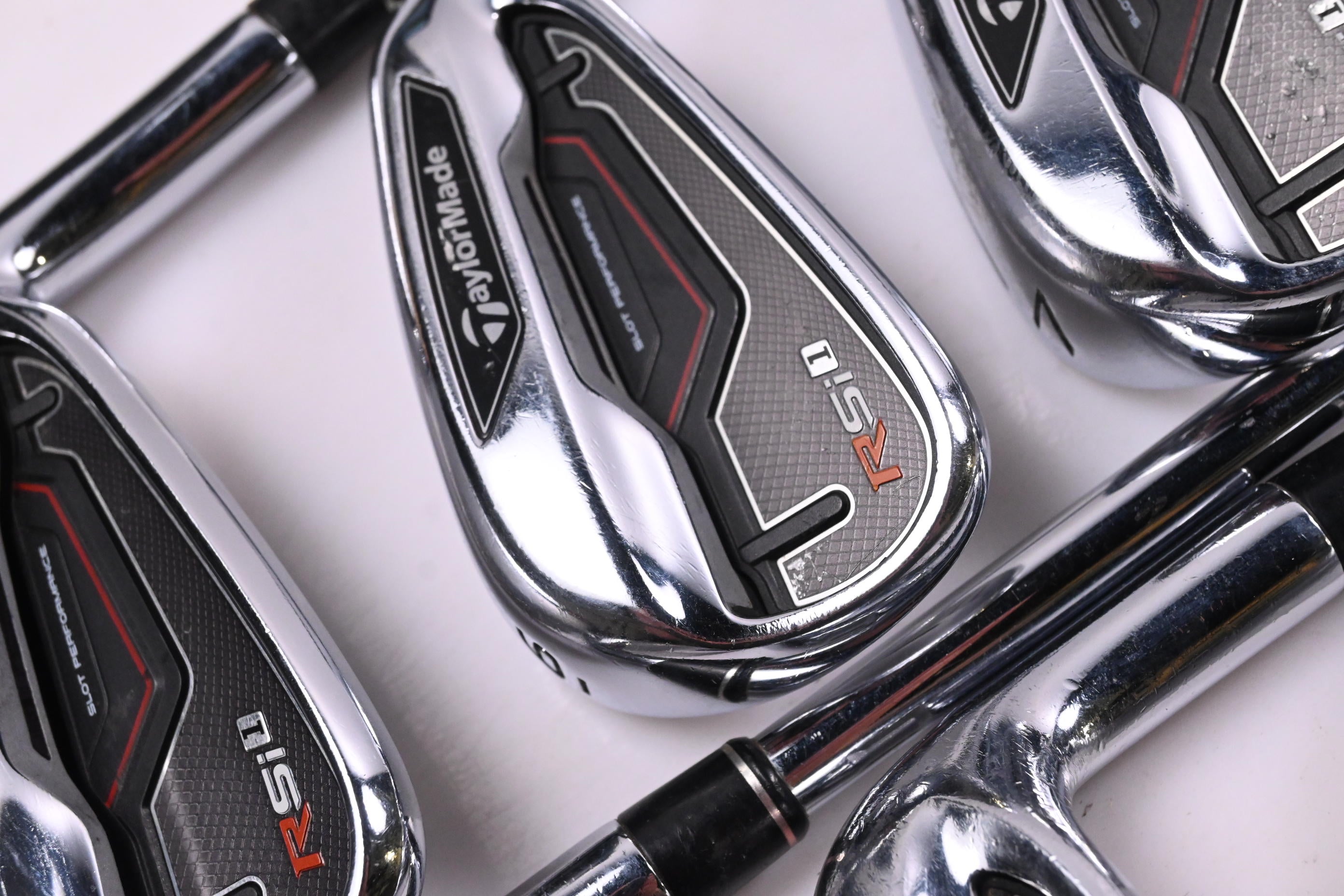 Taylormade RSi1 Irons / 5-PW / Regular Flex Reax 90 Shafts