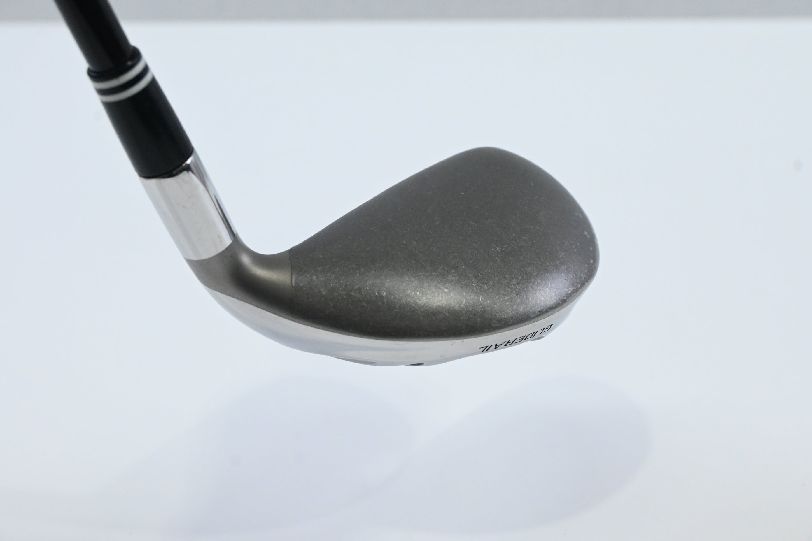 Cleveland Mashie #4 Hybrid / 23 Degree / Regular Flex Action Lite 65 Shaft