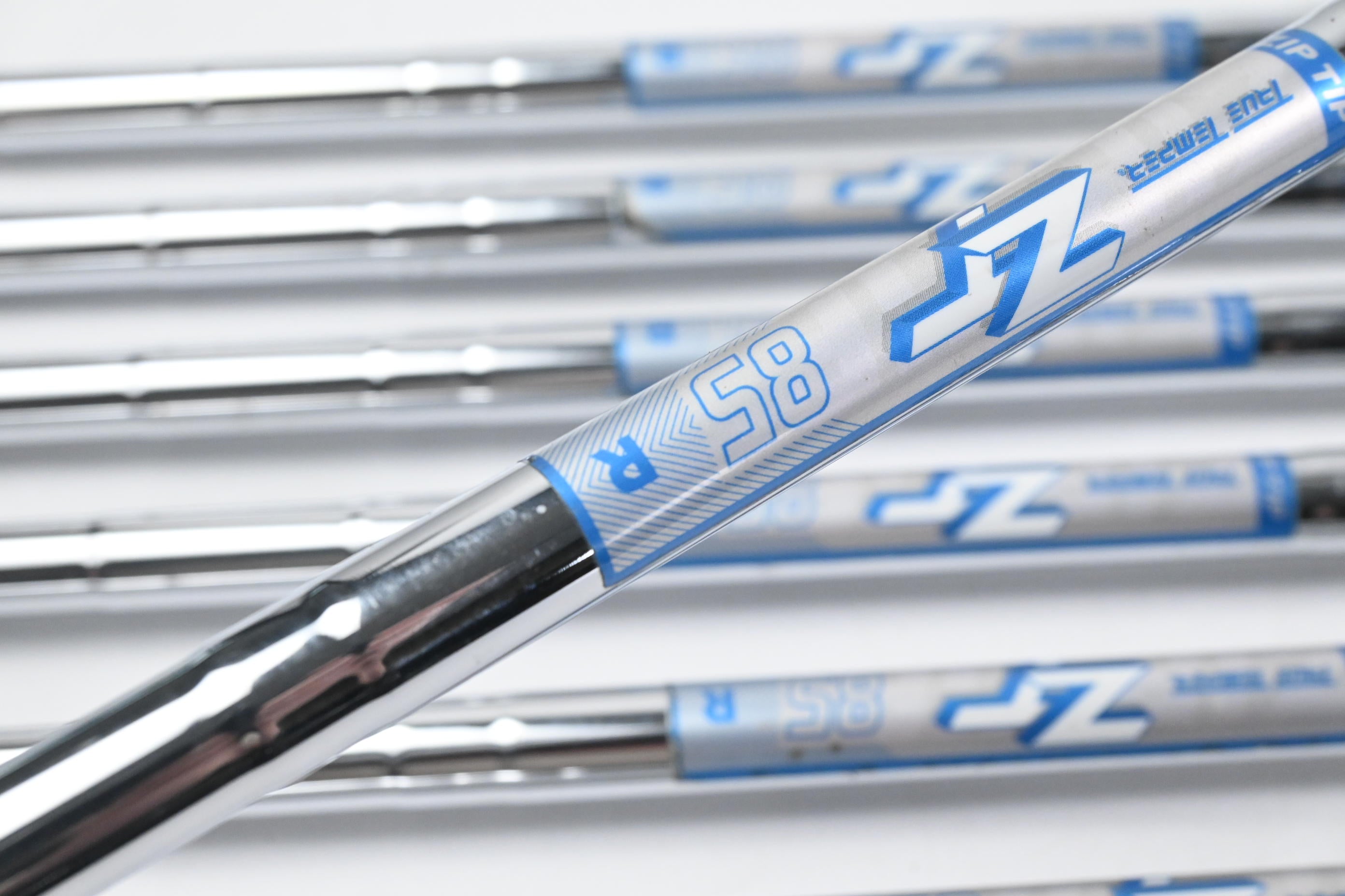 Nike Vapor Fly Irons / 5-PW+SW / Regular Flex True Temper ZT 85 Steel Shafts