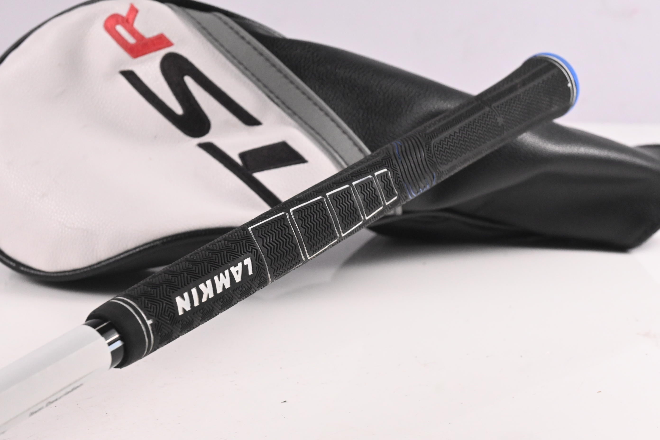 Titleist TSR2 Driver / 10 Degree / Senior Flex Accra FX 140 Shaft