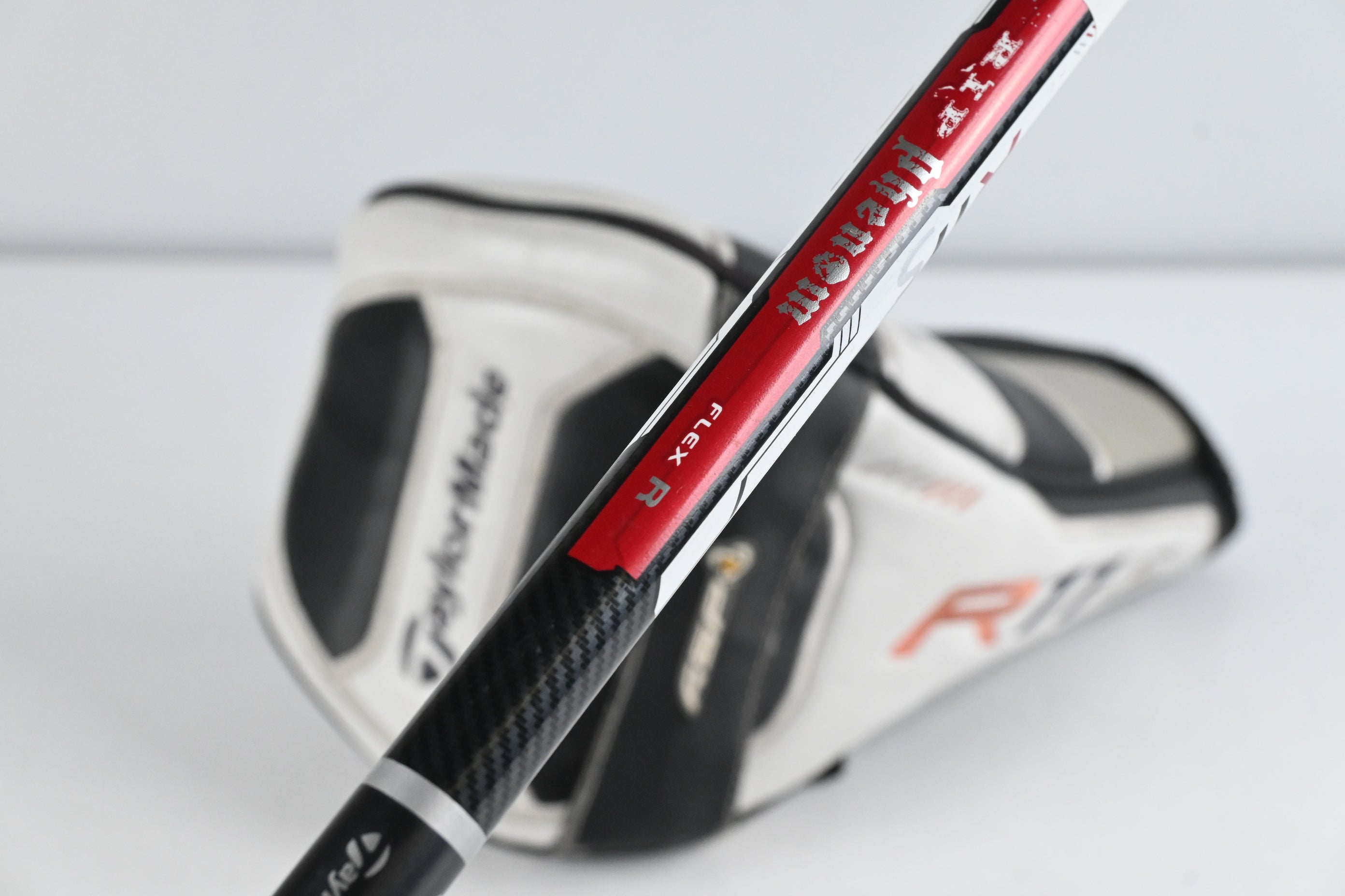 Taylormade R11S Driver / 9 Degree / Regular Flex Aldila RIP Phenom 60 Shaft
