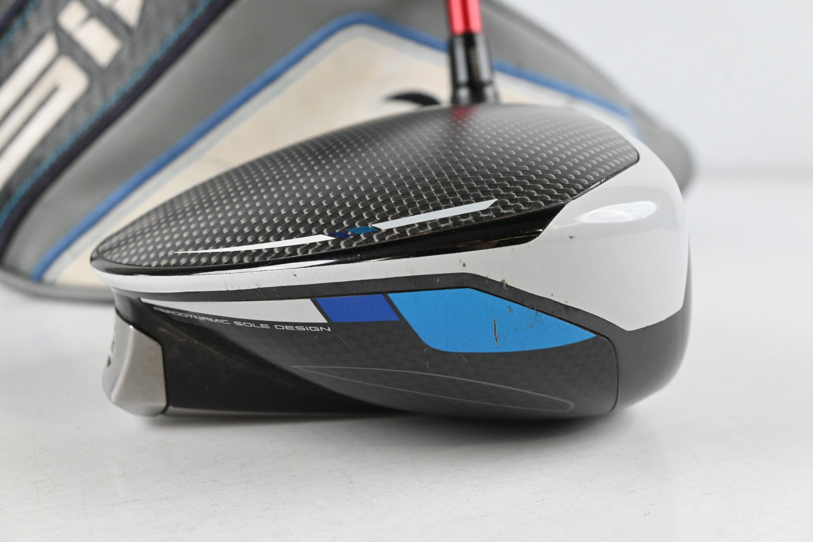 Taylormade SIM Max Driver / 10.5 Degree / Regular Flex Ventus Red 5 Shaft