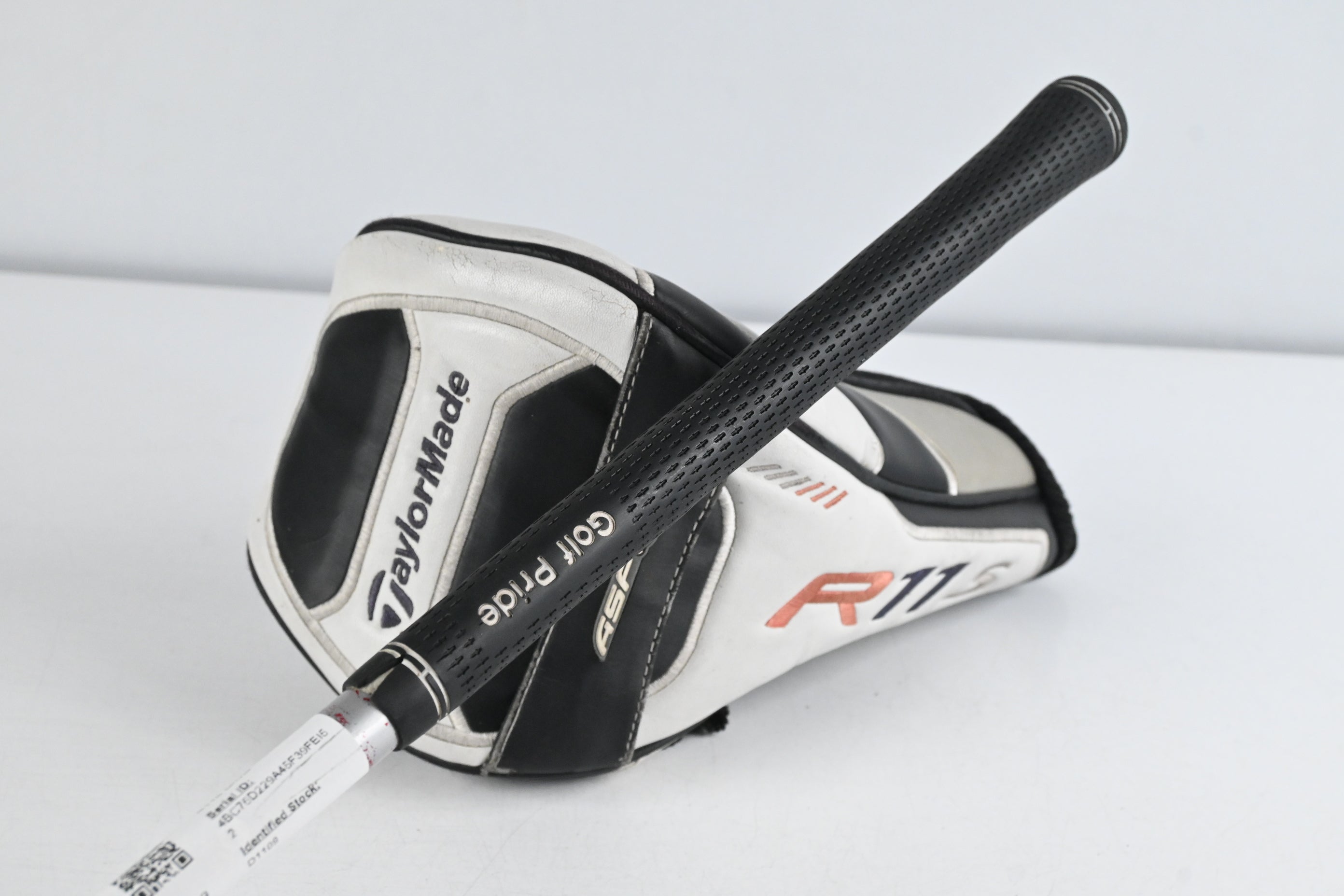 Taylormade R11S Driver / 9 Degree / Regular Flex Aldila RIP Phenom 60 Shaft