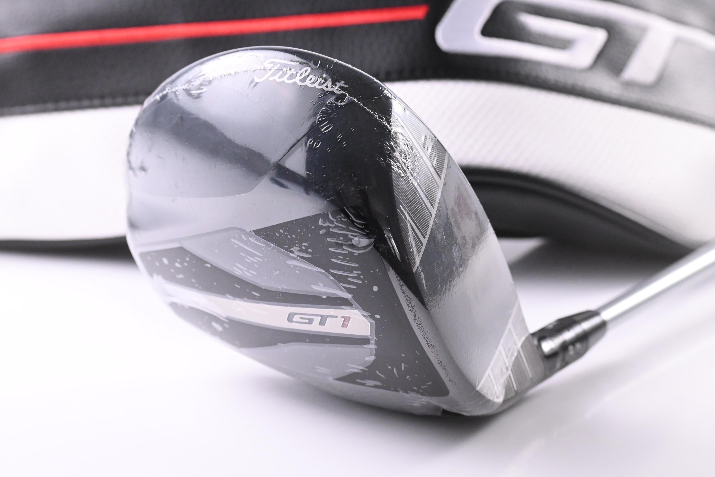 Titleist GT1 Driver / 10 Degree / Regular Flex Fujikura Air Speeder 40 Shaft