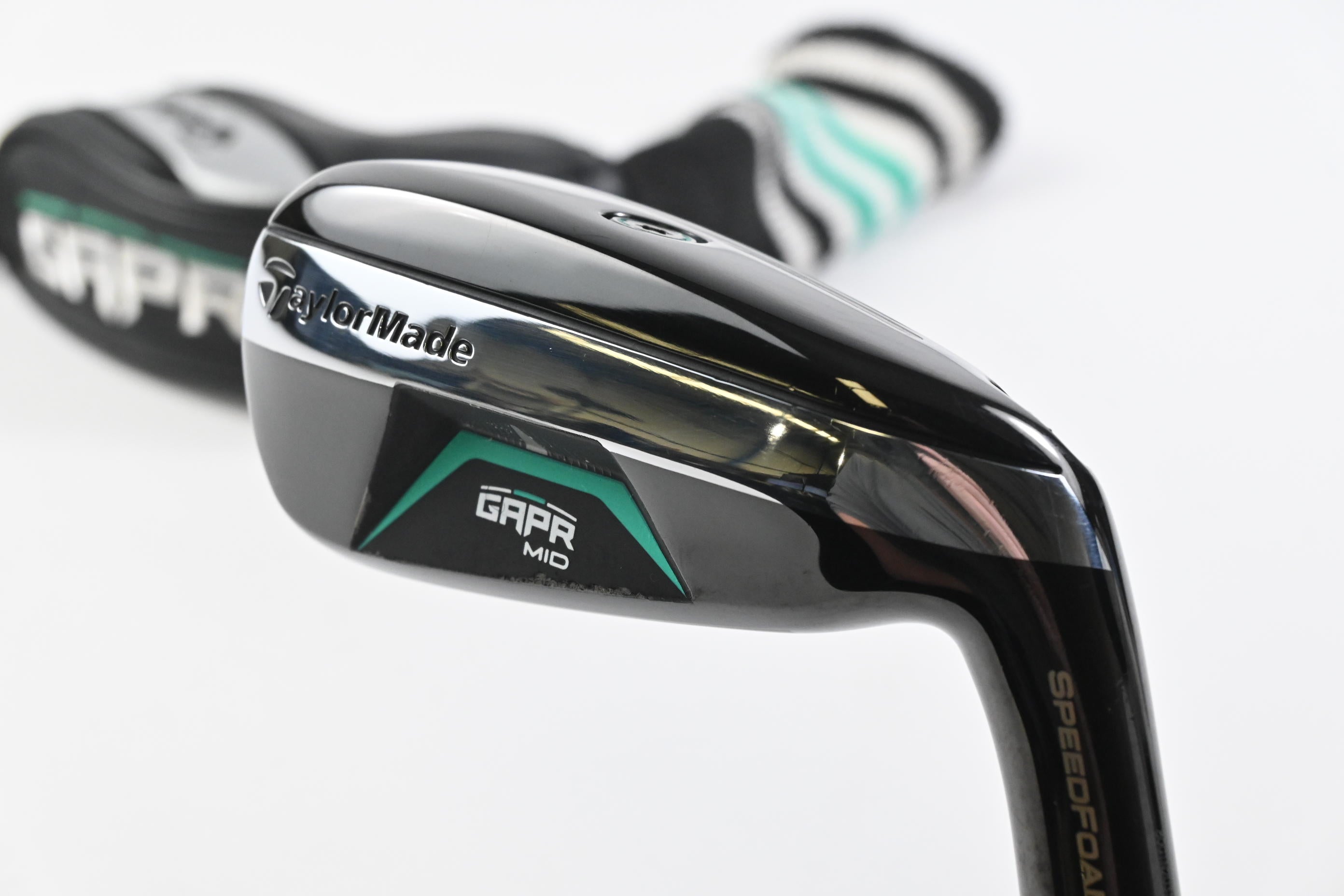 Taylormade GAPR Mid #4 Hybrid / 21 Degree / Regular Flex KBS 70 Shaft