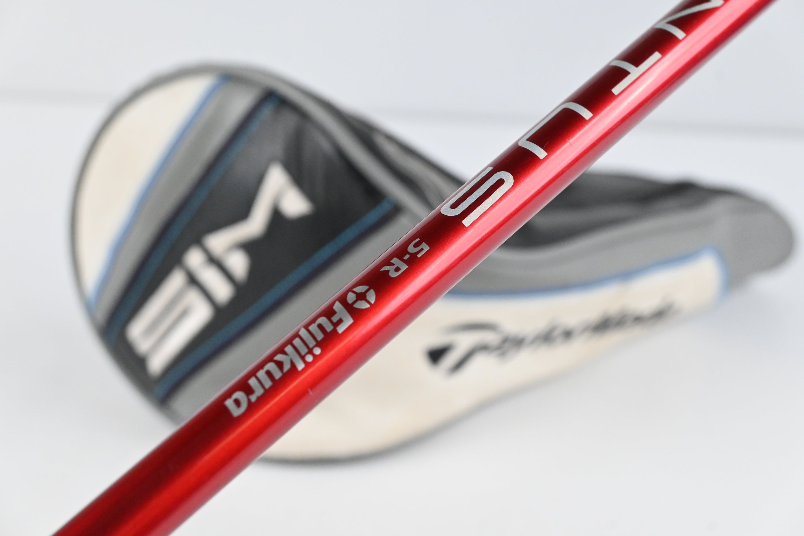 Taylormade SIM Max Driver / 10.5 Degree / Regular Flex Ventus Red 5 Shaft
