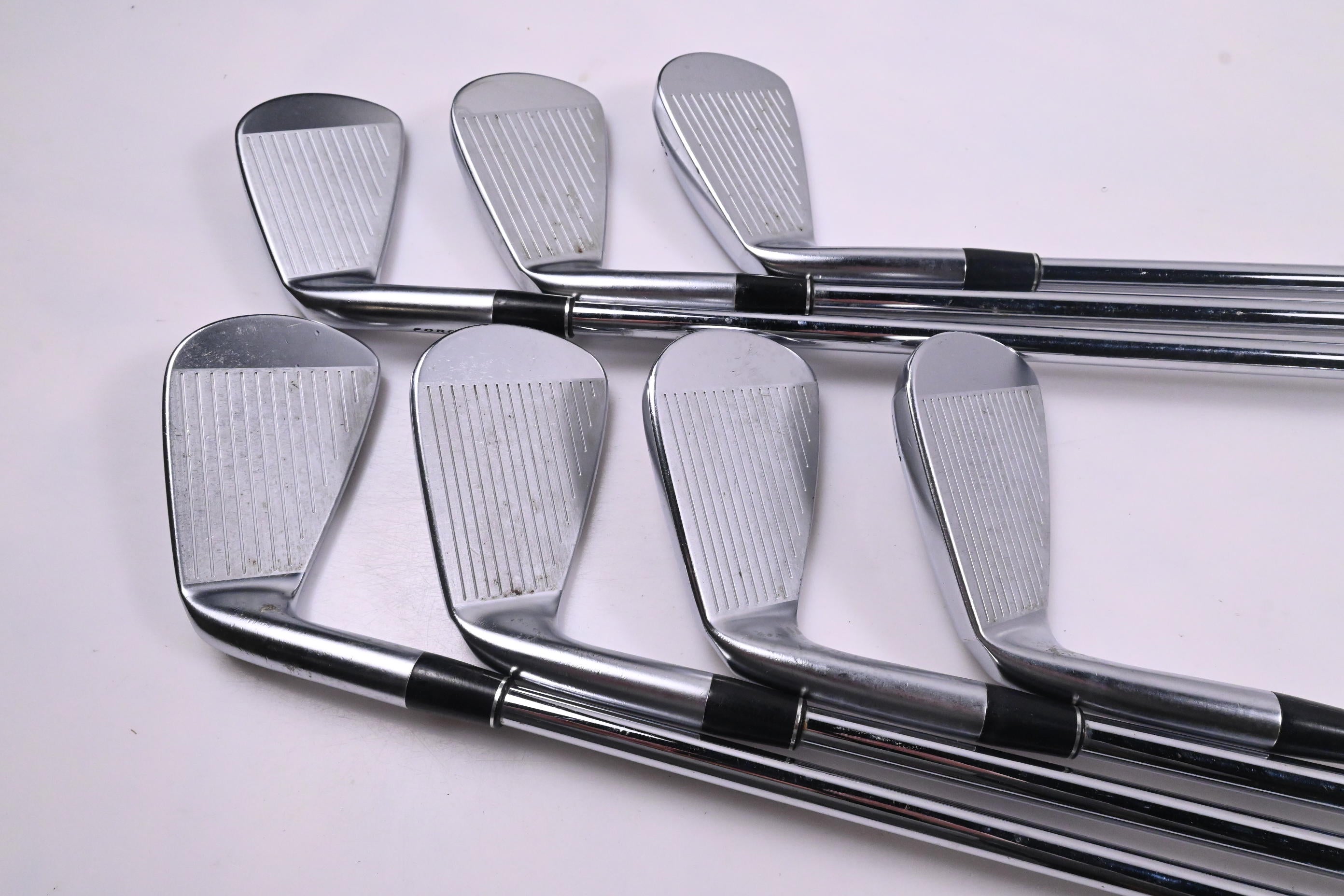 Srixon ZX7 Irons / 4-PW / Regular Flex N.S.Pro Modus³ Tour 105 Shafts