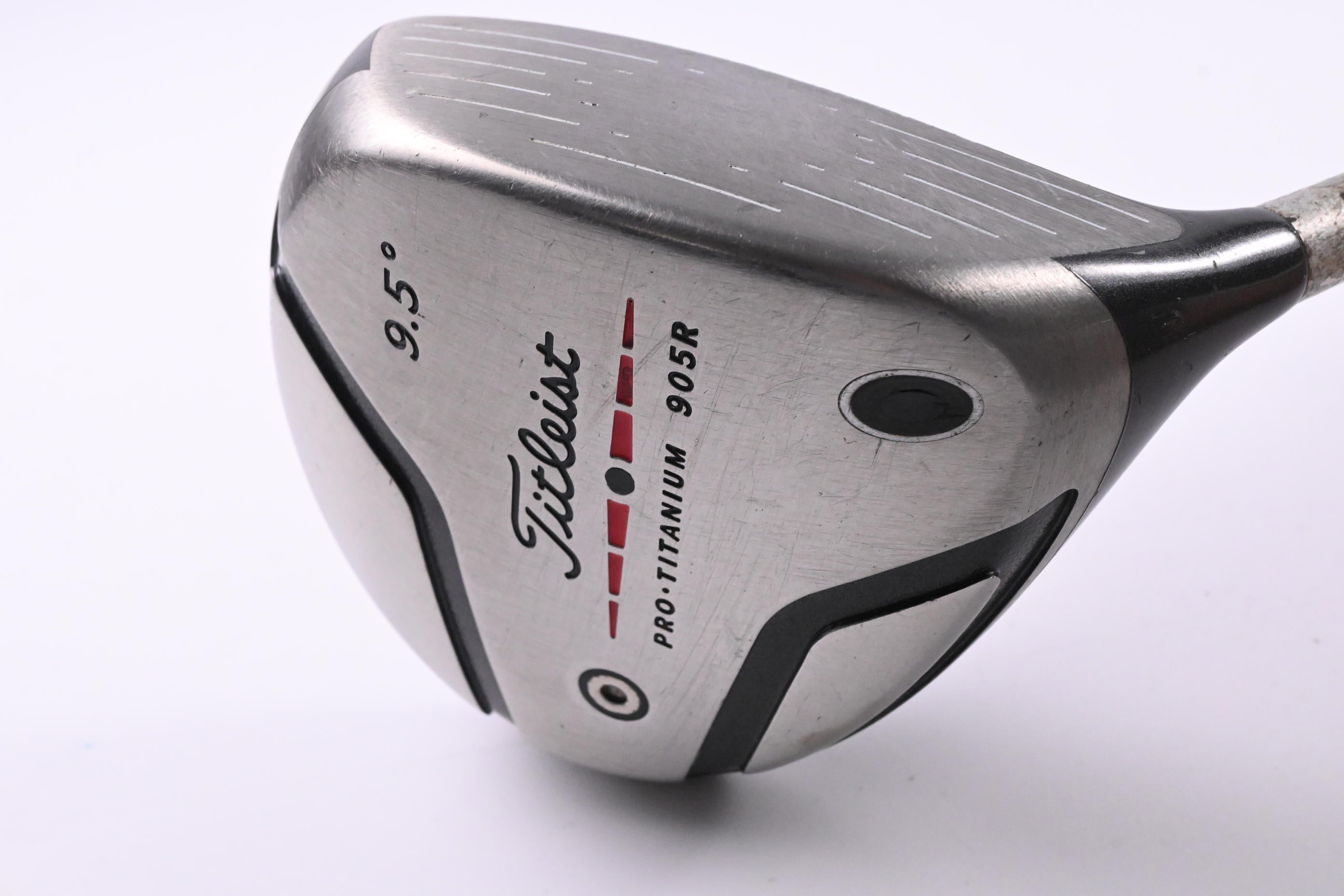 Titleist 905 R Driver / 9.5 Degree / Stiff Flex Aldila NV Green 65 Shaft