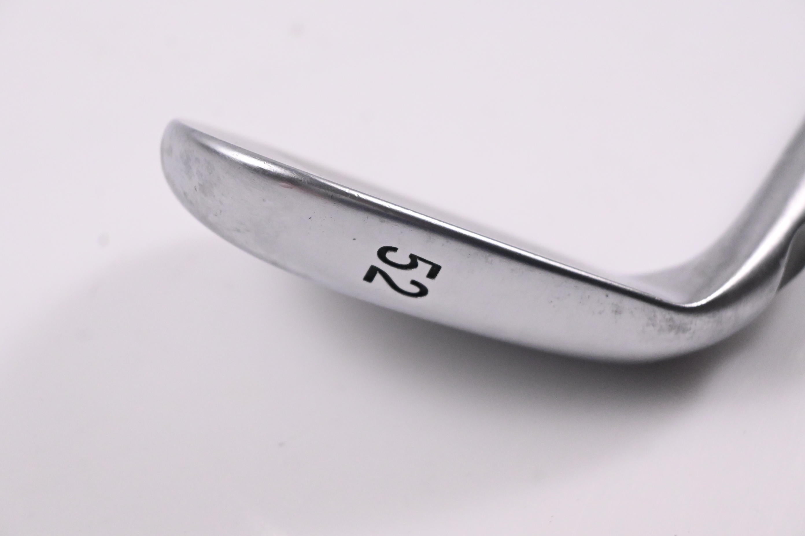 Ping Tour-S Gap Wedge / 52 Degree / Black Dot / Stiff Flex Dynamic Gold S300