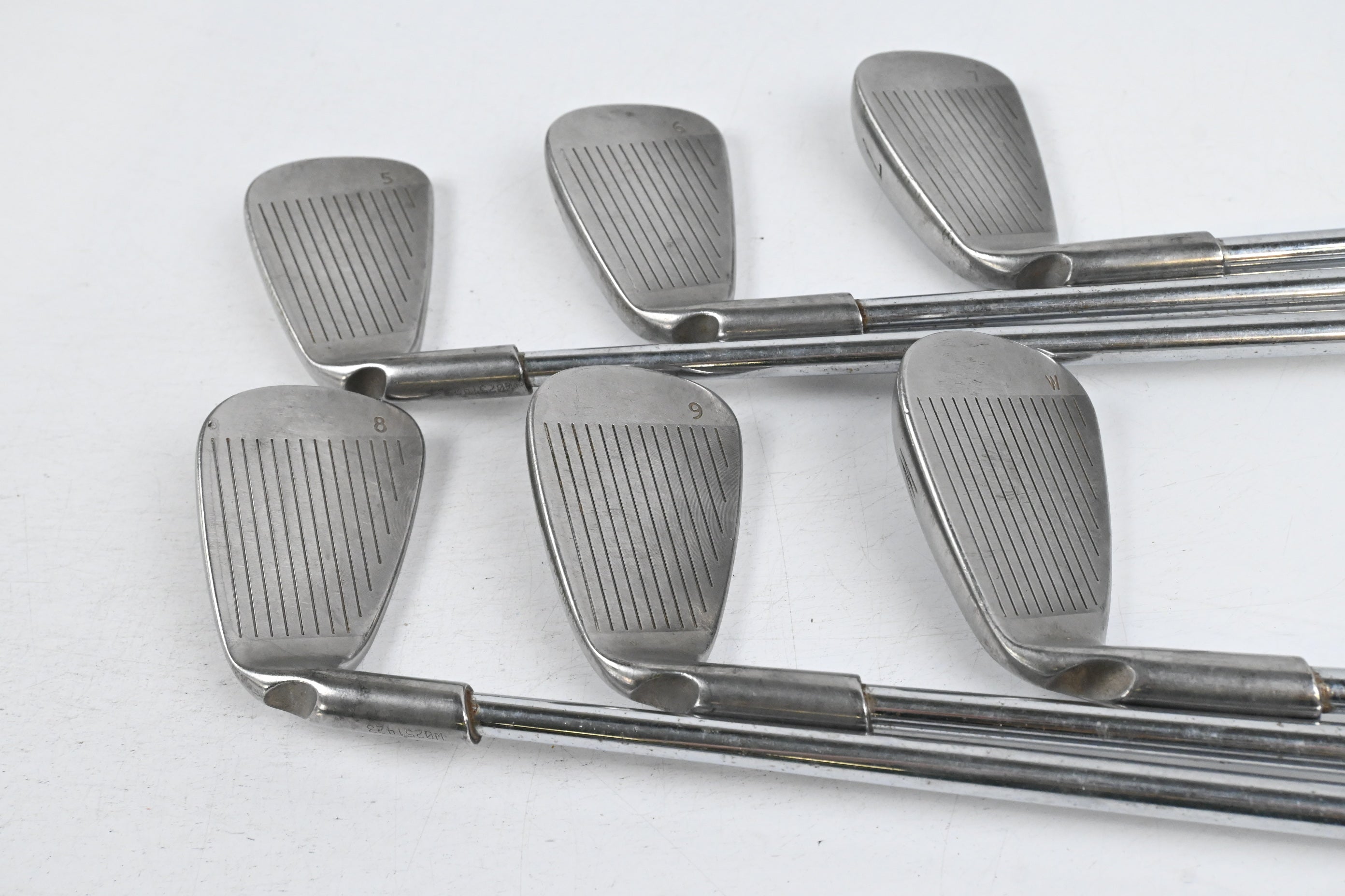 Ping i15 Irons / 5-PW / White Dot / Regular Flex Ping AWT Shafts