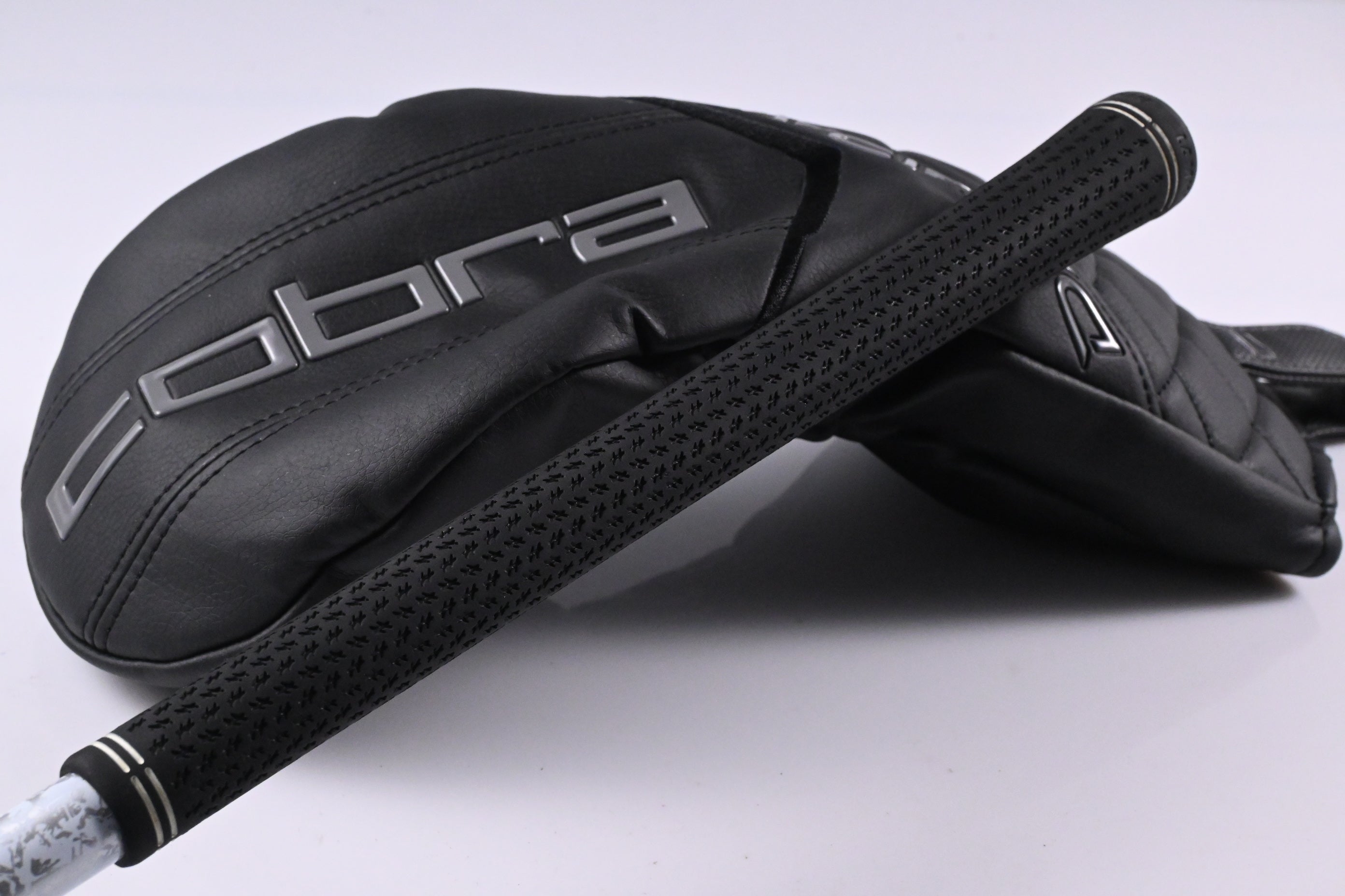 Cobra DS-Adapt MAX-D Driver / 10.5 Degree / X-Flex Denali Black 60 Shaft