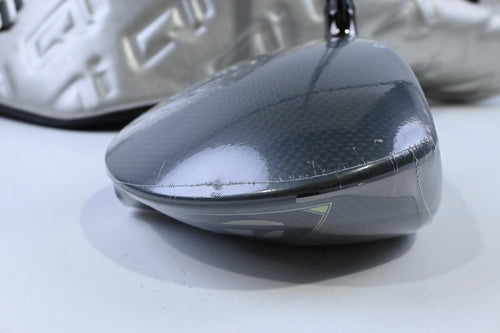 Taylormade Qi35 LS Driver / 9 Degree / Regular Flex Fujikura Air Speeder 50