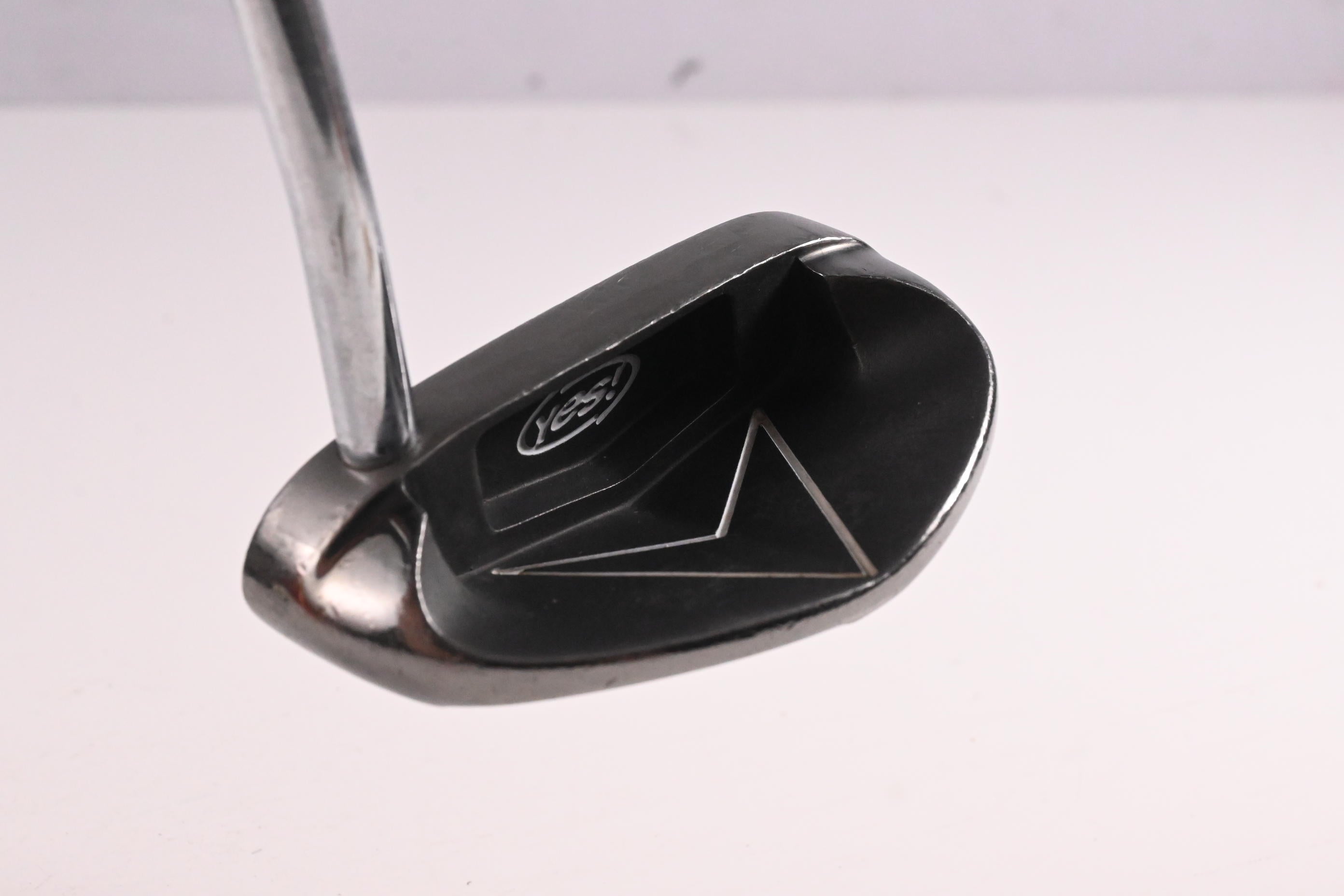 Yes! C-Groove Victoria Putter / 32 Inch