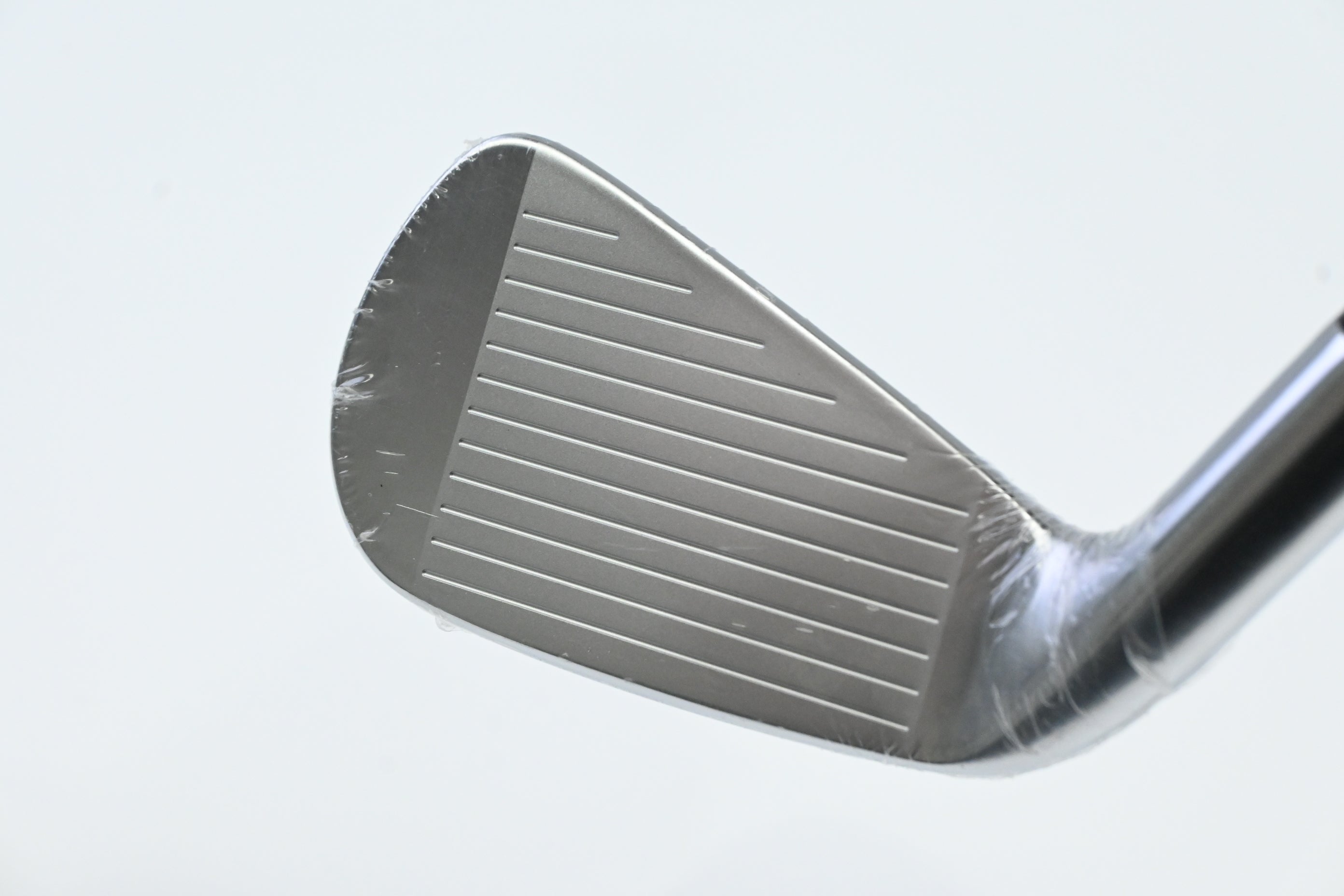 Titleist T200 2023 Utility #3 Iron / 20 Degree / Stiff Flex HZRDUS Gen4 Black 80