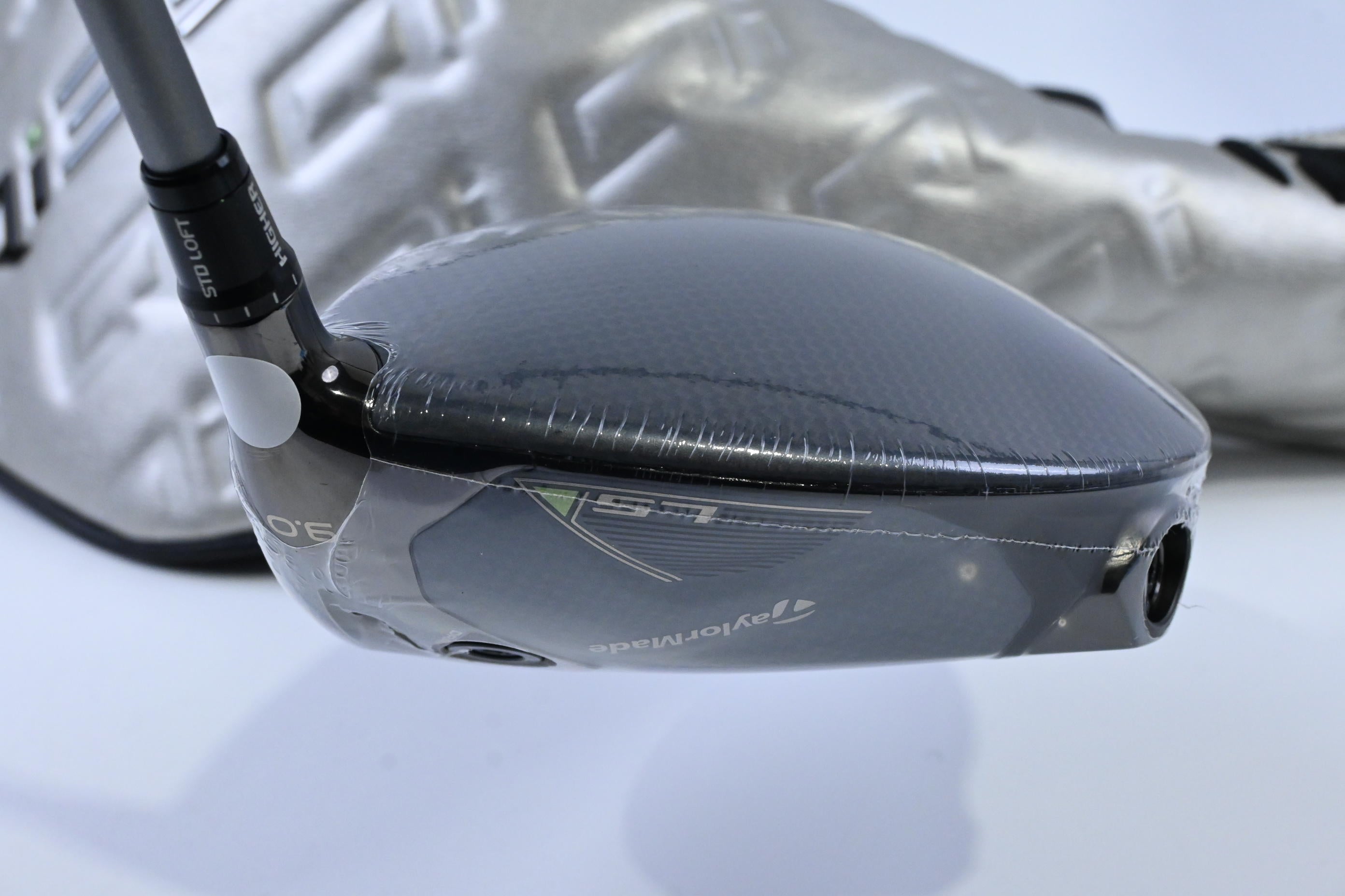Taylormade Qi35 LS Driver / 9 Degree / Regular Flex Fujikura Air Speeder 50