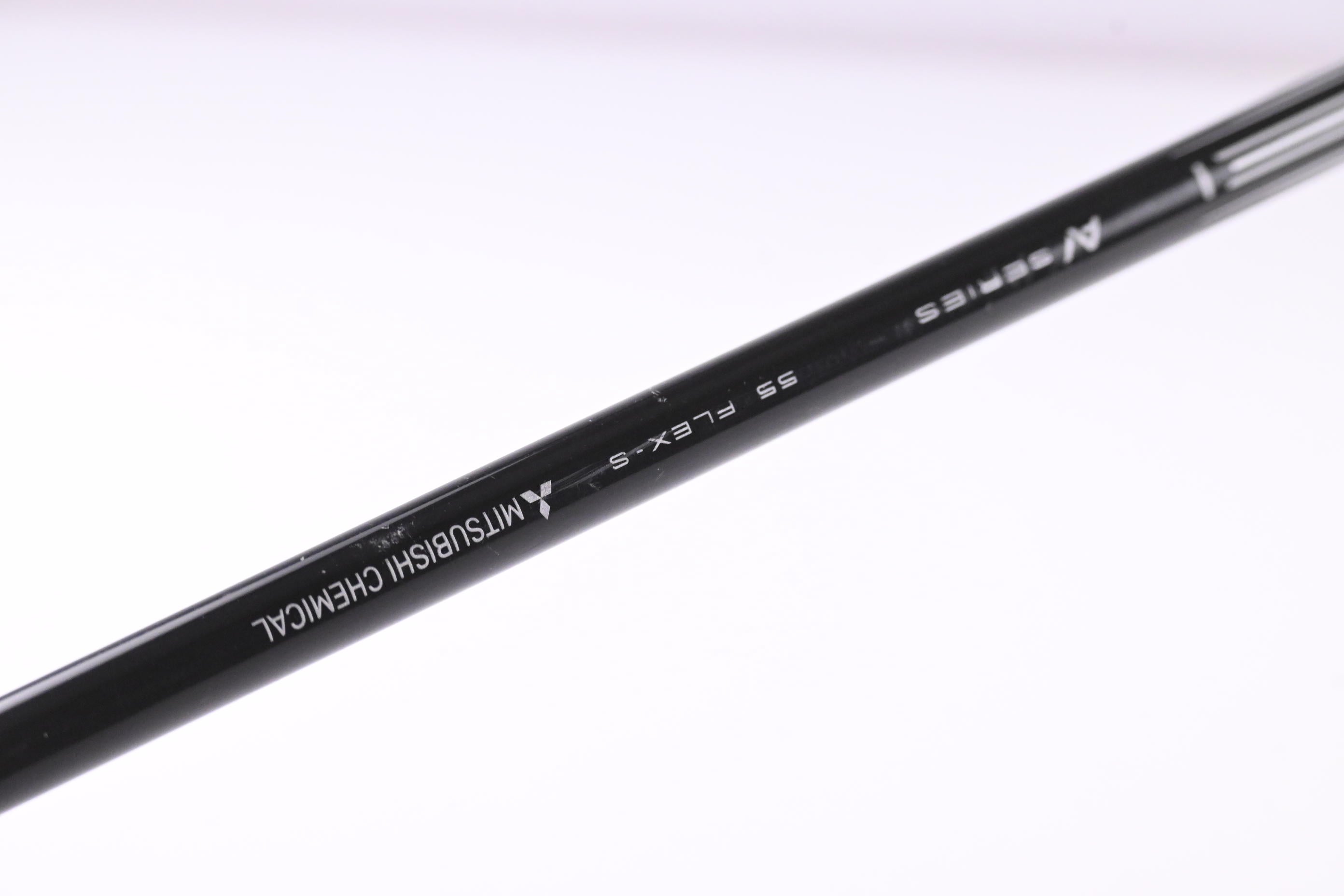 Titleist TSR3 Driver / 9 Degree / Stiff Flex Tensei AV Blue 55 Shaft