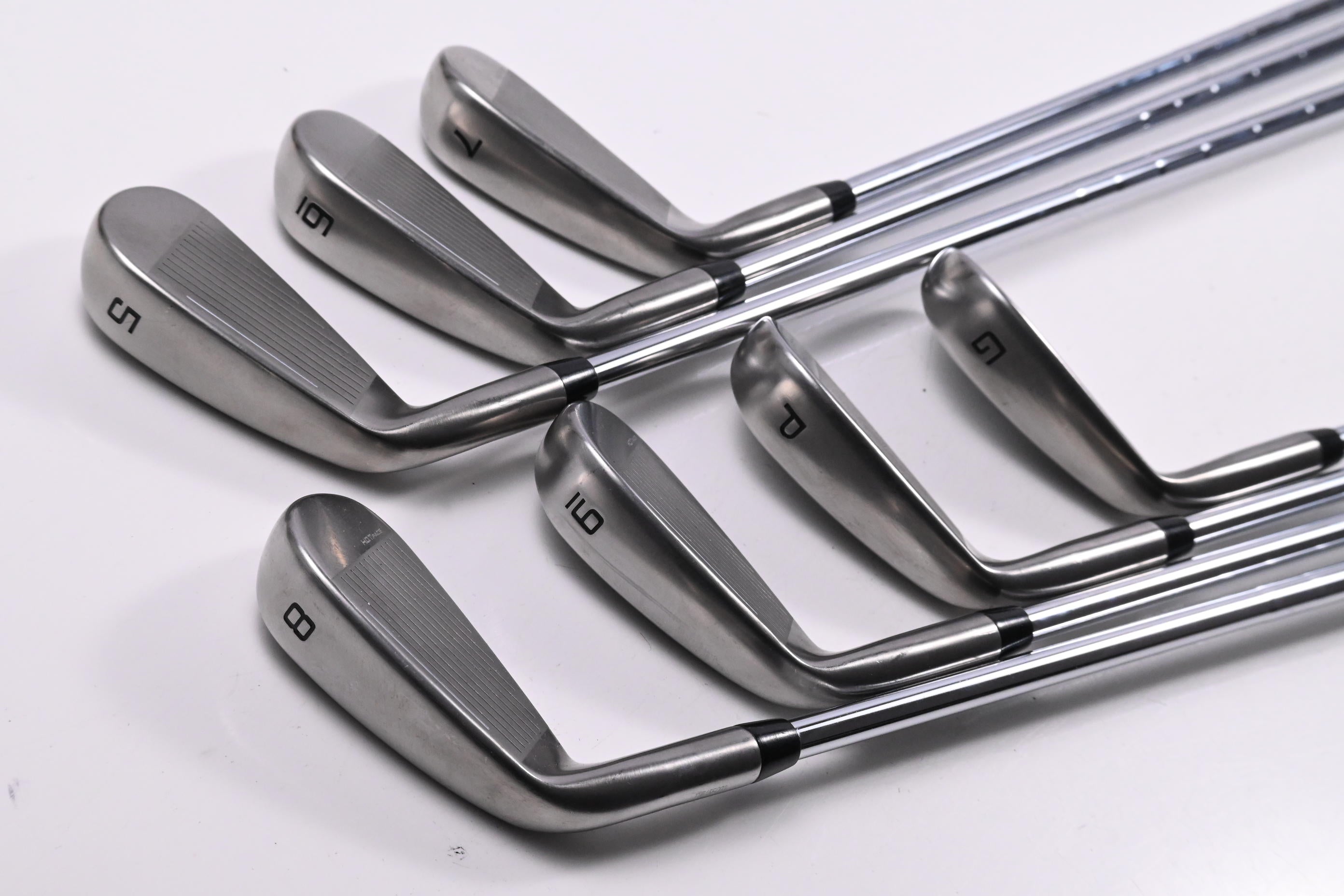 Cobra DS-Adapt Irons / 5-PW+GW / Regular Flex KBS Tour Lite Shafts