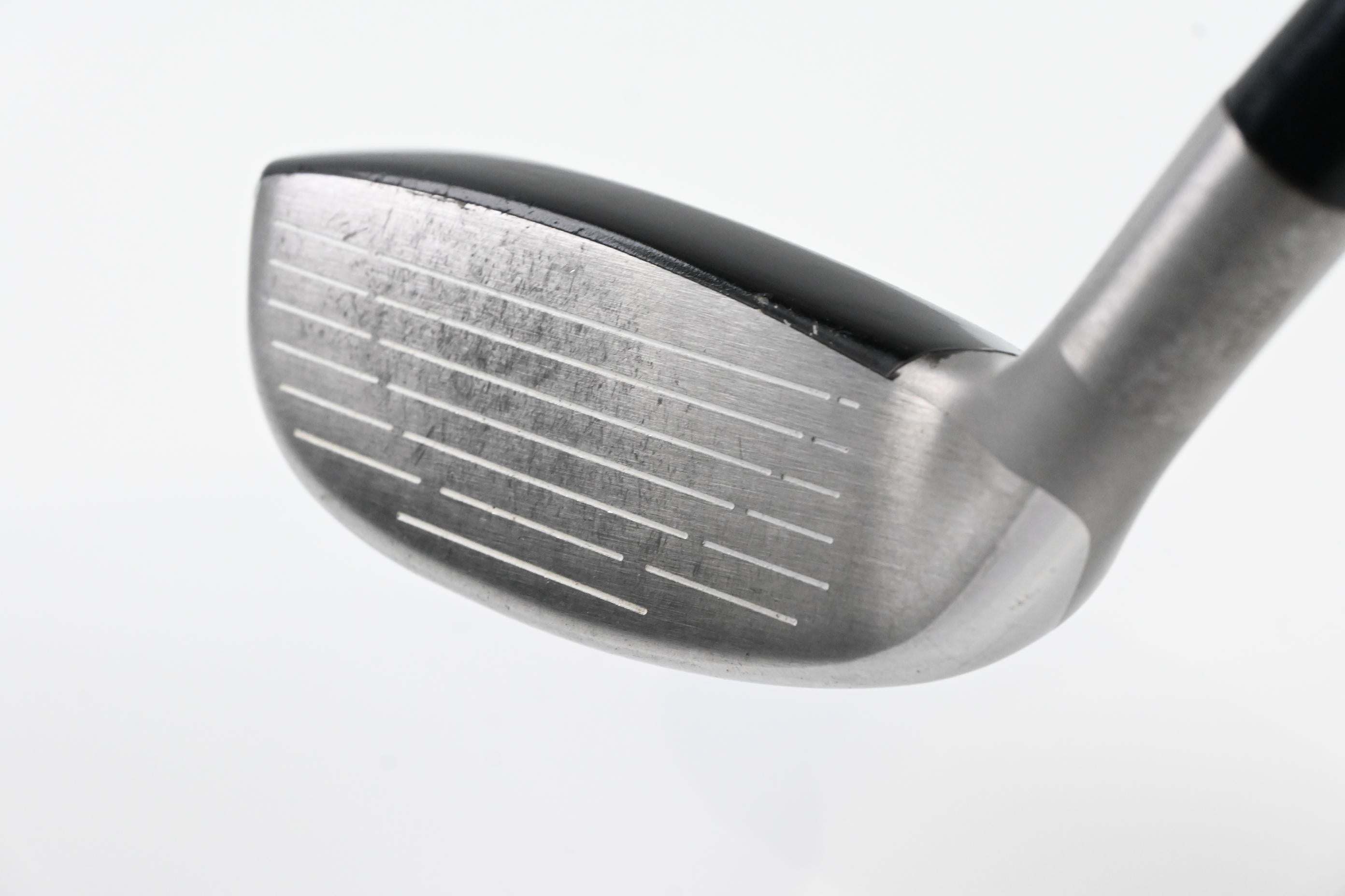 Cleveland HiBore XLS #2 Hybrid / 19 Degree / Regular Flex Fujikura Gold 65