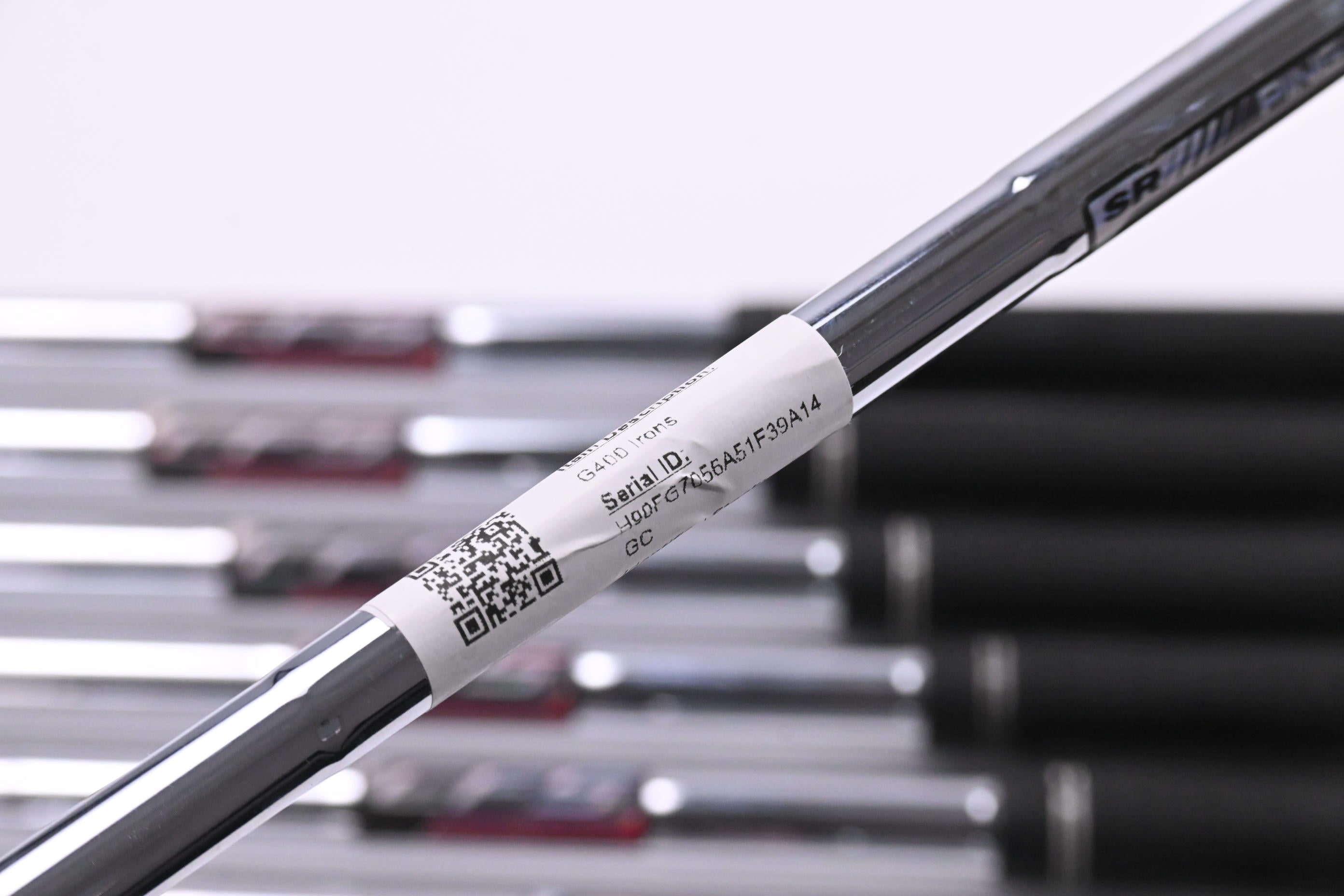 Ping G400 Irons / 5-PW+SW / Red Dot / Senior Flex Ping CFS Distance Shafts