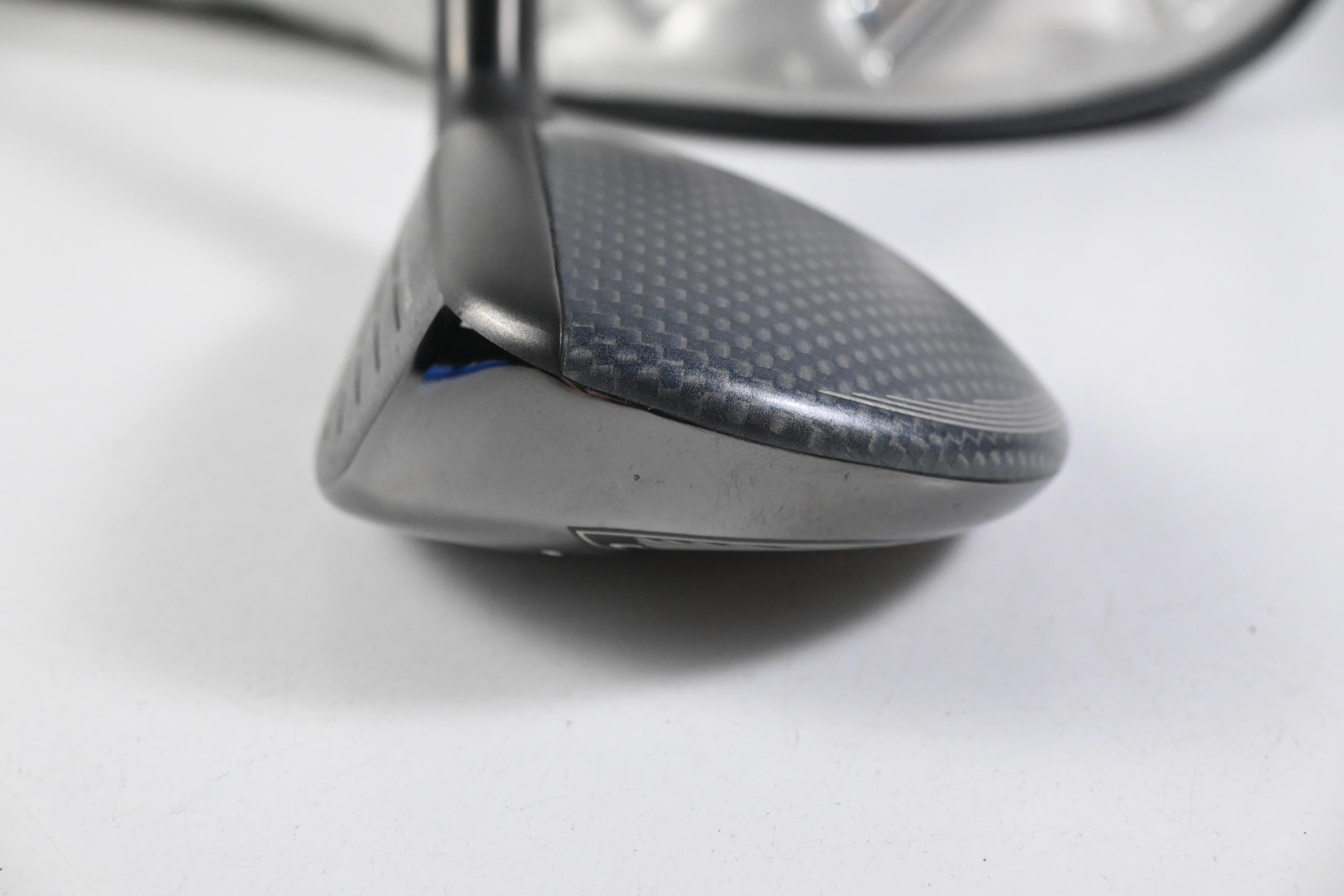 Left Hand Taylormade Qi35 Max Lite #4 Hybrid / 23 Degree / Regular Flex Vanquish