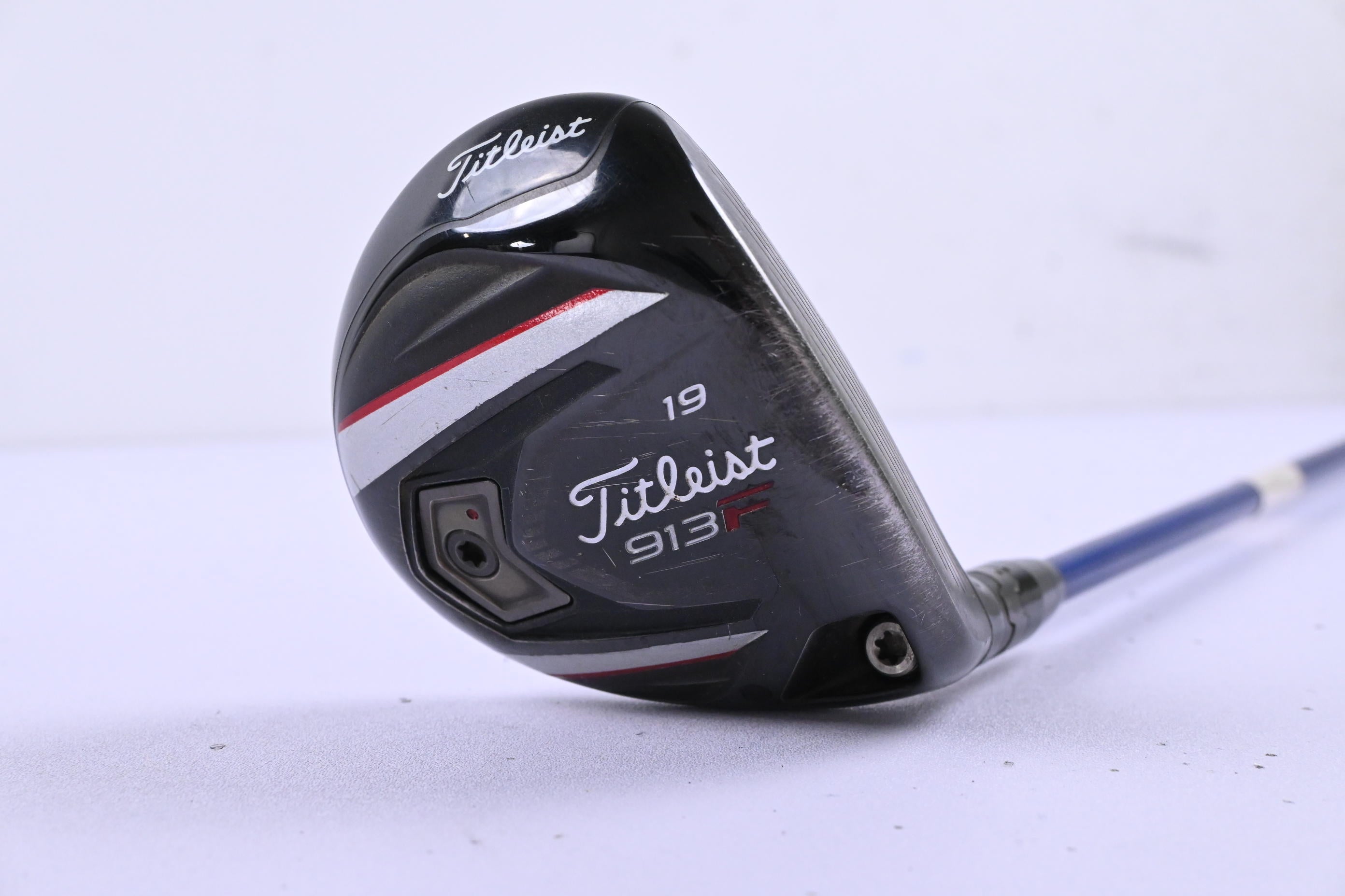 Titleist 913 F #5 Wood / 19 Degree / Regular Flex Diamana S+ 72 Shaft