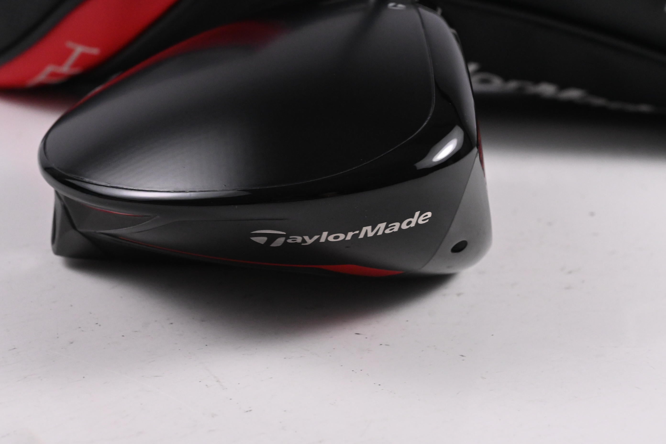 Taylormade Stealth Driver / 9 Degree / Regular Flex Ventus Red 5 Shaft