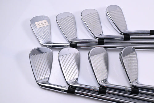 Wilson Staff Model Blade 2019 Irons / 3-PW / X-Flex Dynamic Gold X100 Shafts