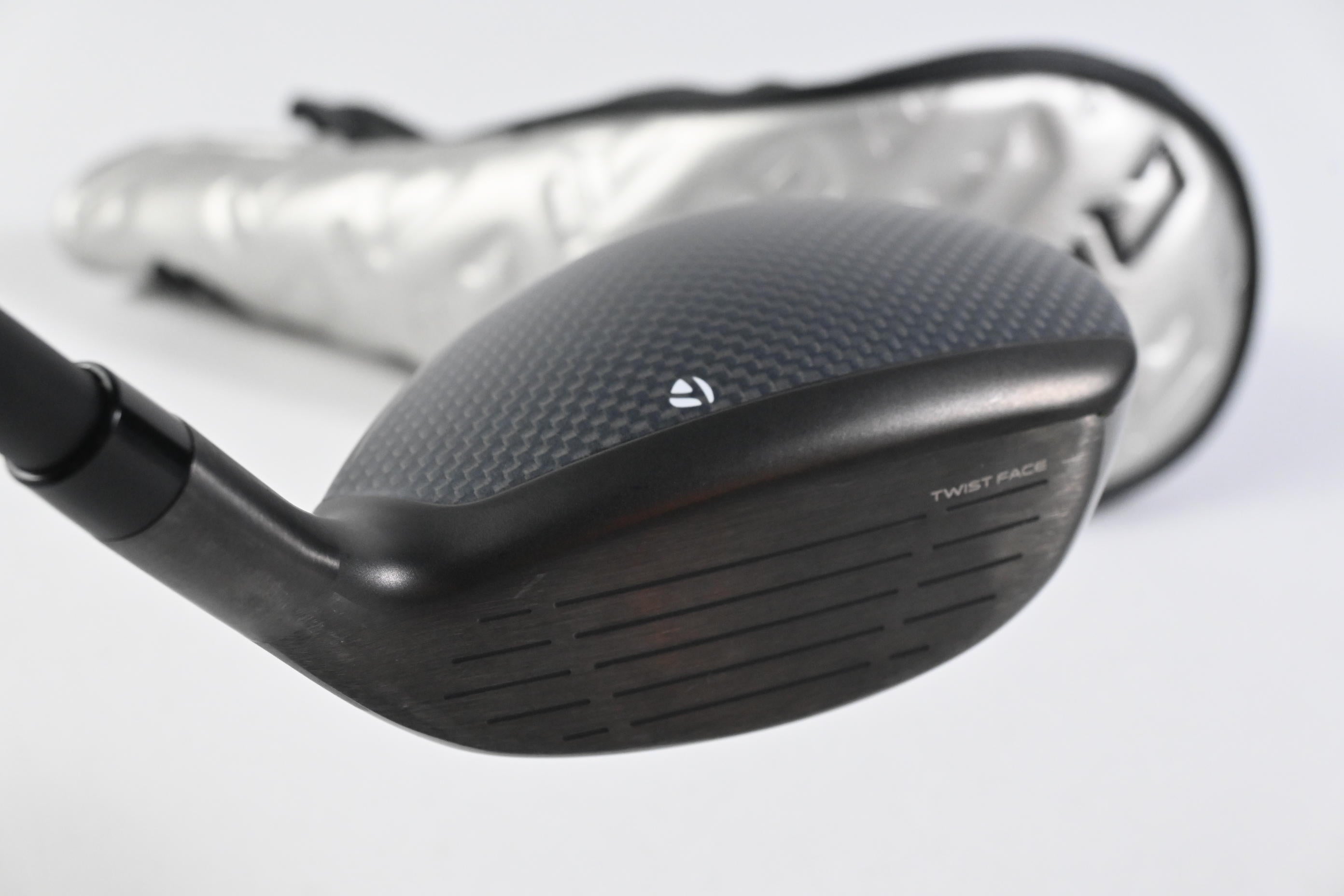 Left Hand Taylormade Qi35 Max Lite #4 Hybrid / 23 Degree / Regular Flex Vanquish